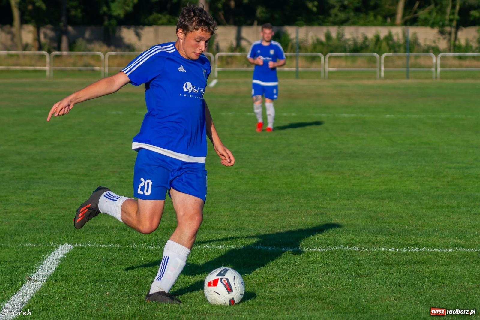 Zdjęcie w galerii na portalu naszraciborz.pl: B klasa. Pierwsze punkty beniaminka z Kuźni Raciborskiej [FOTO] wiadomości z regionu