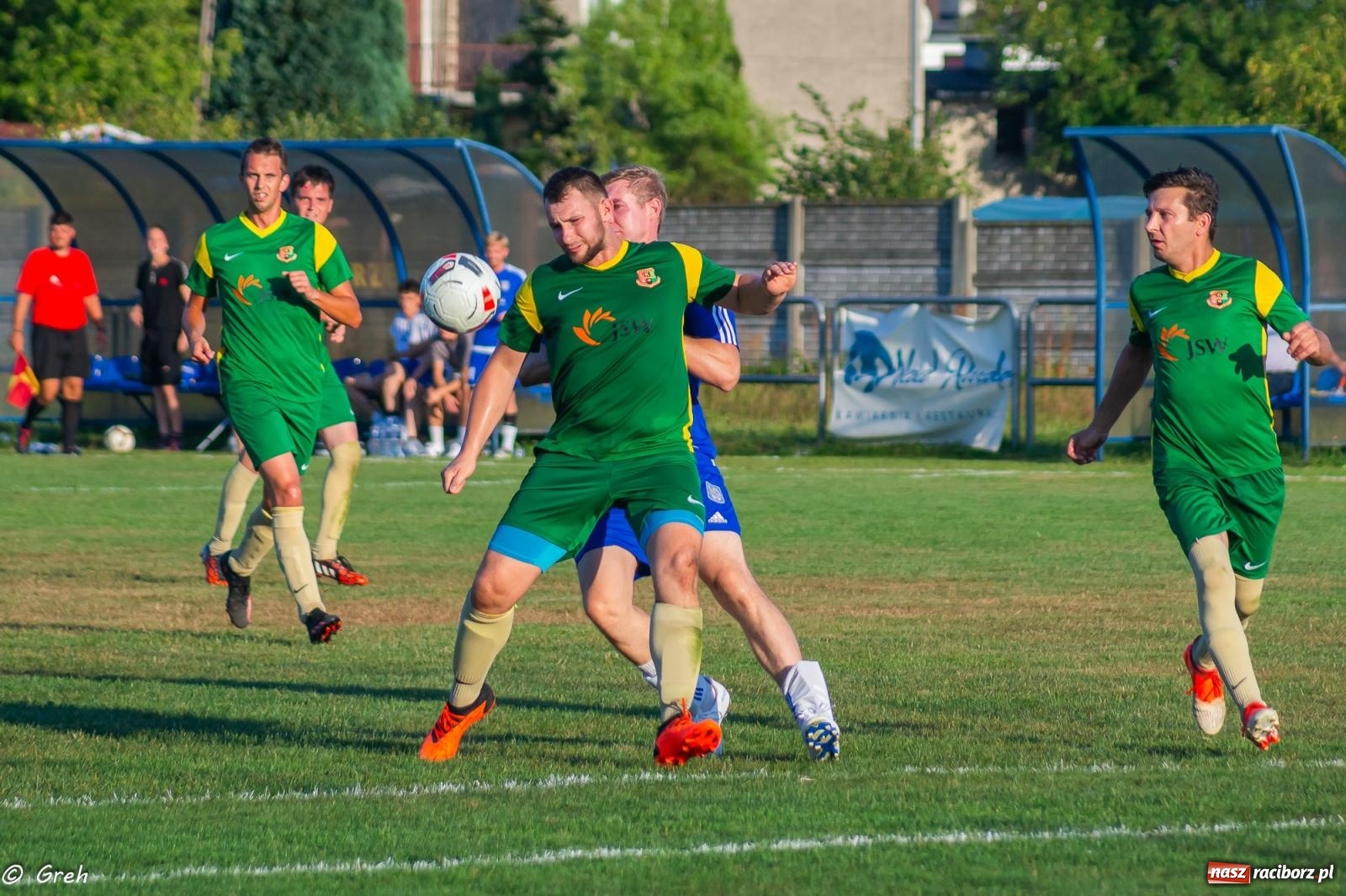 Zdjęcie w galerii na portalu naszraciborz.pl: B klasa. Pierwsze punkty beniaminka z Kuźni Raciborskiej [FOTO] wiadomości z regionu