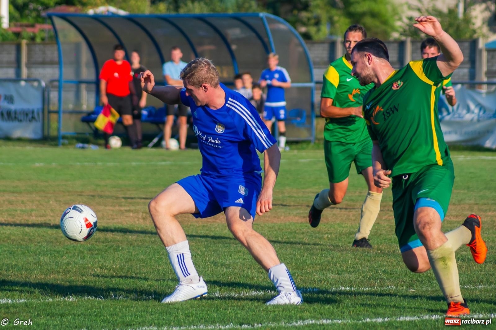 Zdjęcie w galerii na portalu naszraciborz.pl: B klasa. Pierwsze punkty beniaminka z Kuźni Raciborskiej [FOTO] wiadomości z regionu