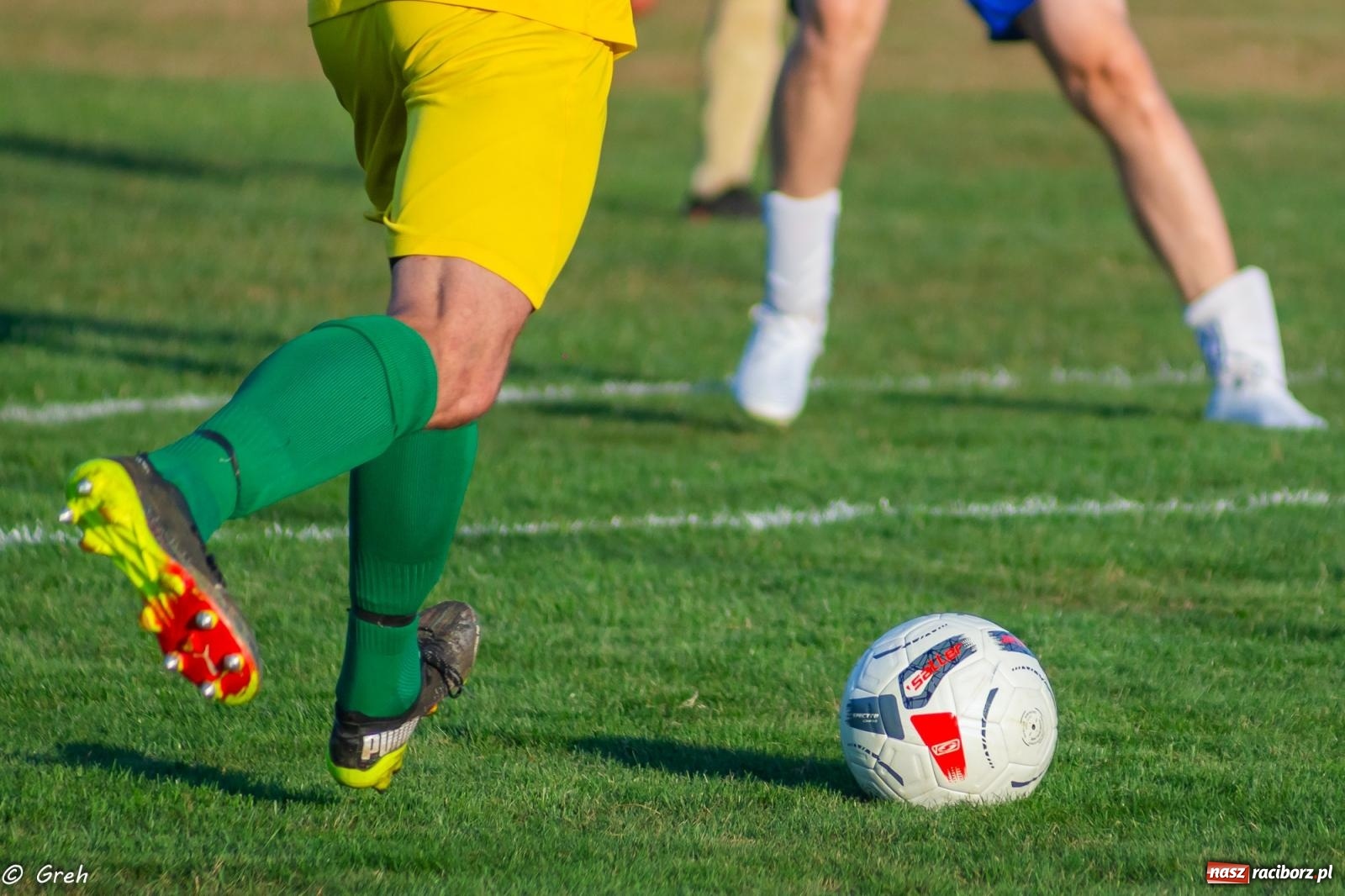 Zdjęcie w galerii na portalu naszraciborz.pl: B klasa. Pierwsze punkty beniaminka z Kuźni Raciborskiej [FOTO] wiadomości z regionu