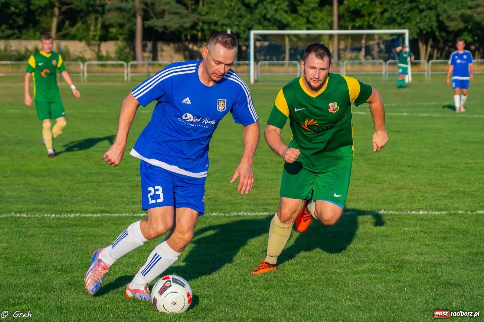Zdjęcie w galerii na portalu naszraciborz.pl: B klasa. Pierwsze punkty beniaminka z Kuźni Raciborskiej [FOTO] wiadomości z regionu