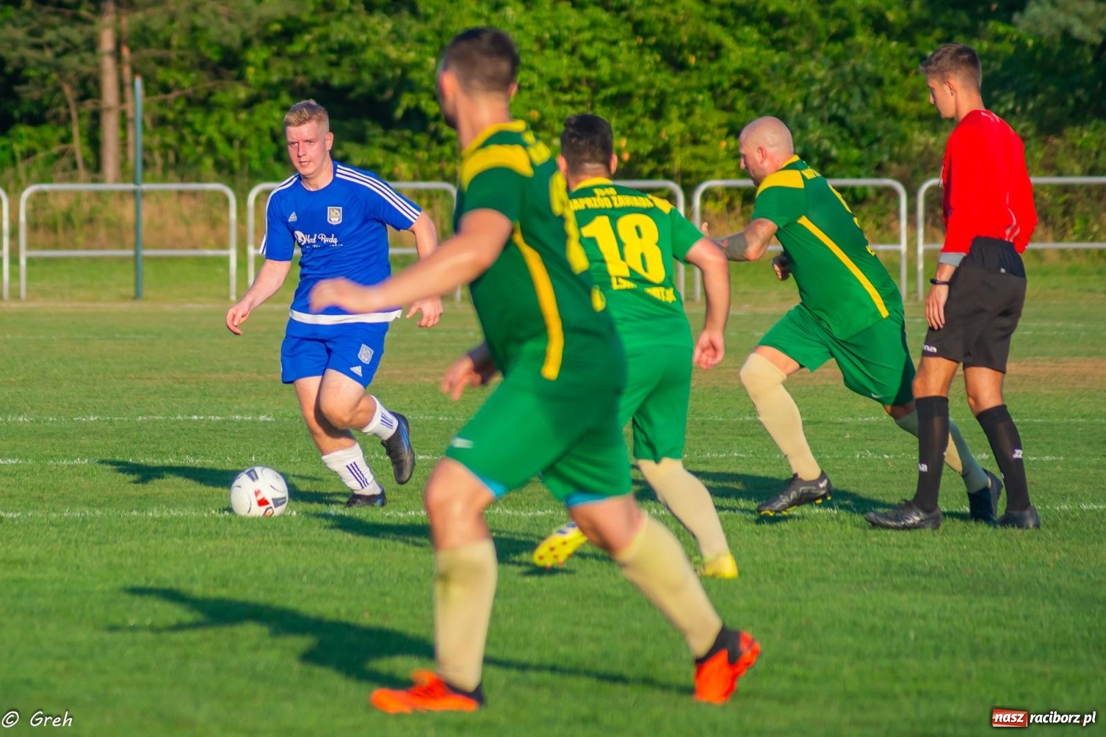 Zdjęcie w galerii na portalu naszraciborz.pl: B klasa. Pierwsze punkty beniaminka z Kuźni Raciborskiej [FOTO] wiadomości z regionu