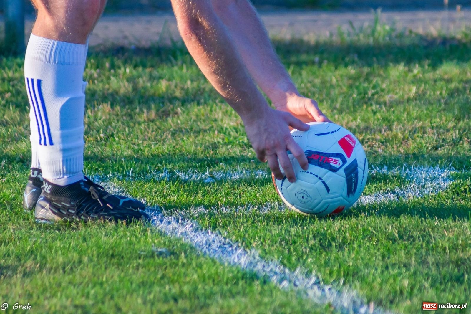 Zdjęcie w galerii na portalu naszraciborz.pl: B klasa. Pierwsze punkty beniaminka z Kuźni Raciborskiej [FOTO] wiadomości z regionu