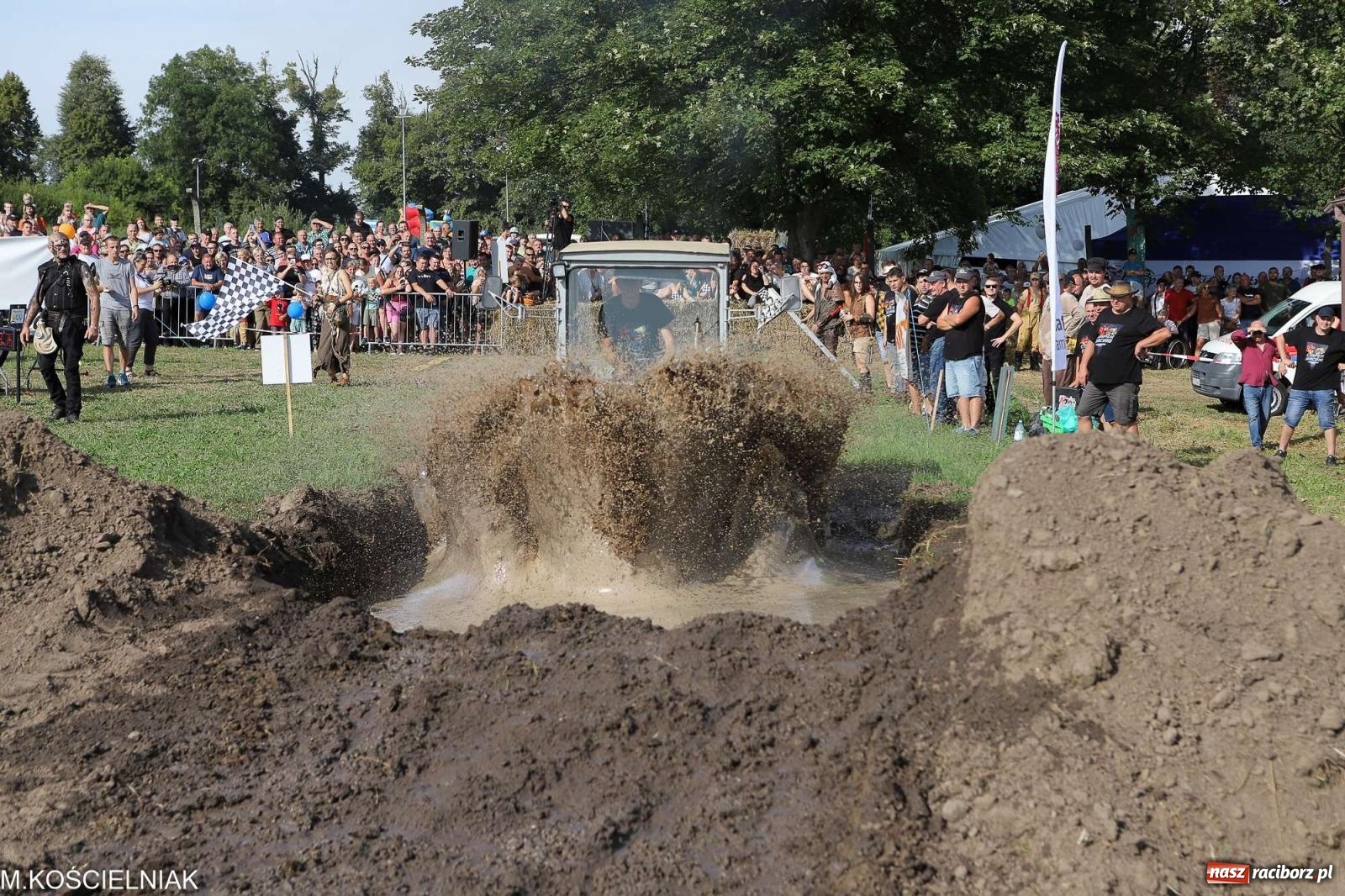 Zdjęcie w galerii na portalu naszraciborz.pl: Co za emocje w Krowiarkach. Ciapek Racing 3 na bis! wiadomości z regionu