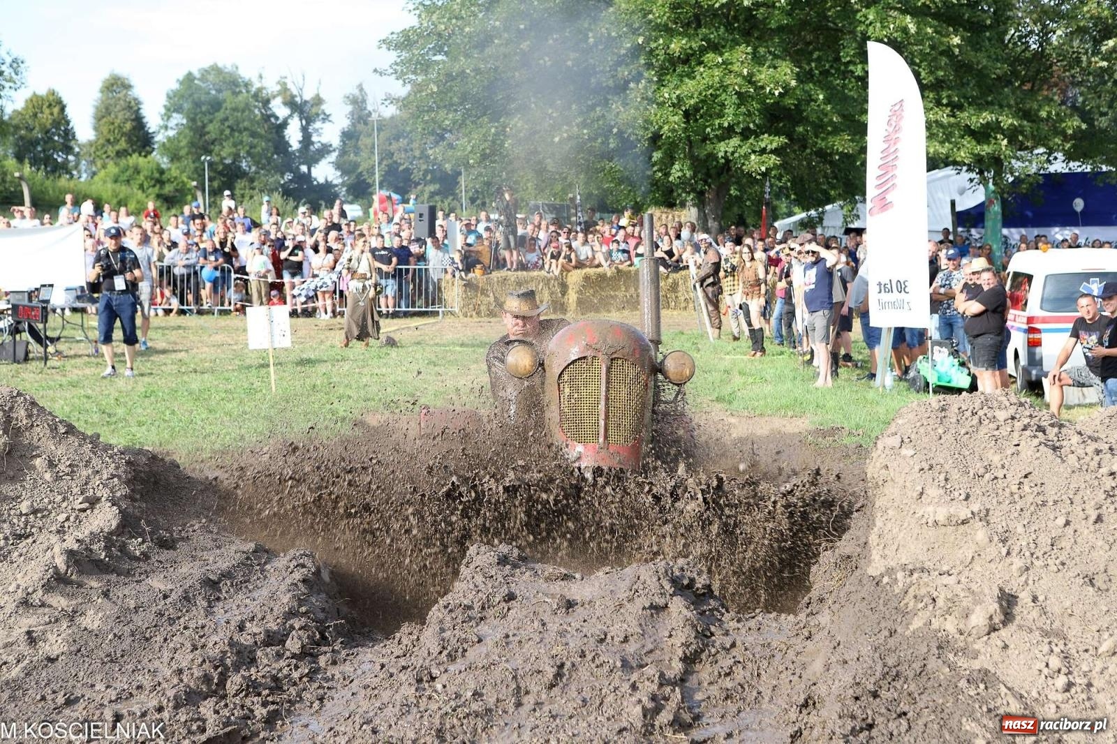 Zdjęcie w galerii na portalu naszraciborz.pl: Co za emocje w Krowiarkach. Ciapek Racing 3 na bis! wiadomości z regionu