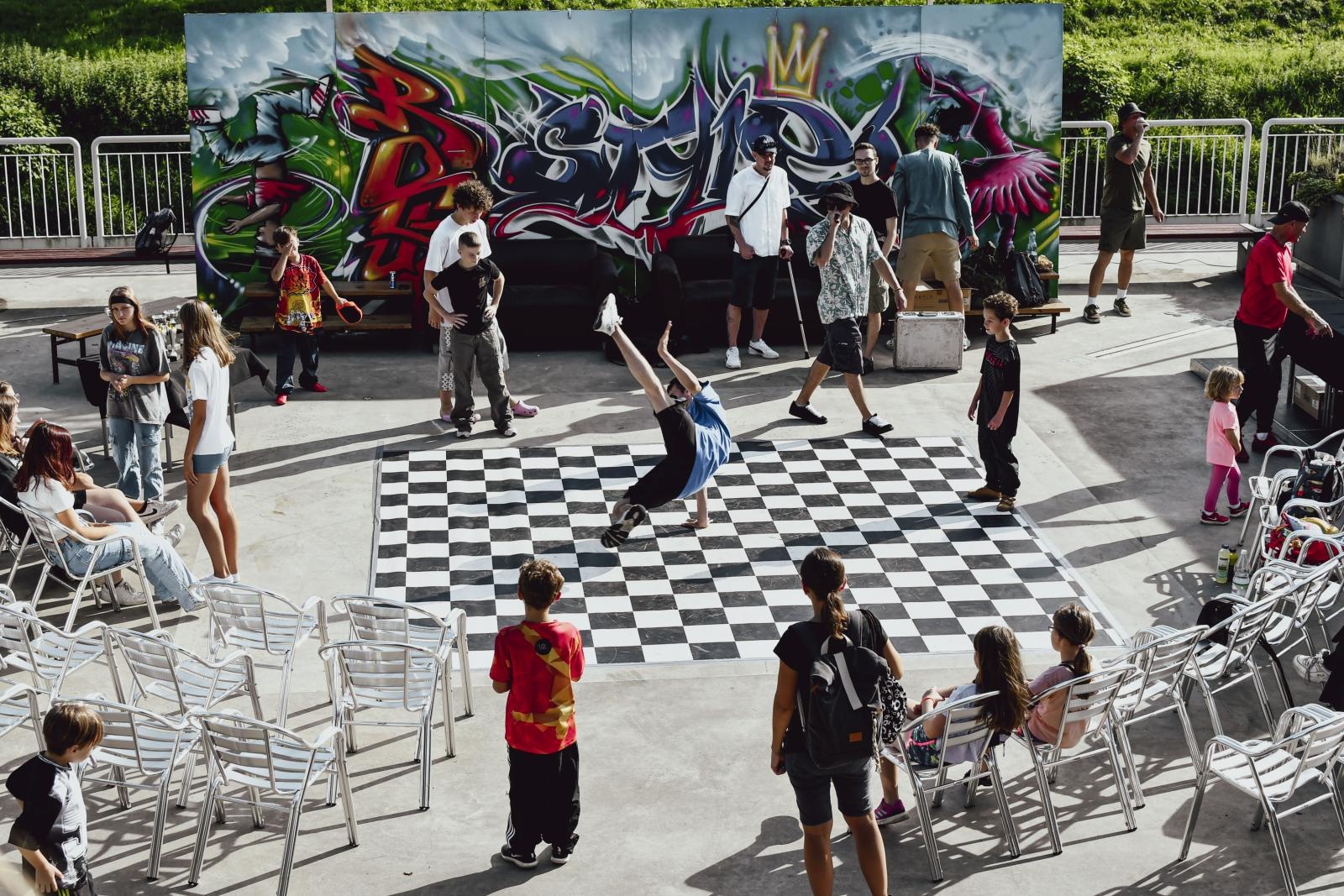 Zdjęcie w galerii na portalu naszraciborz.pl: ROGUE STYLE 3. Taneczna bitwa na bulwarach wiadomości z regionu