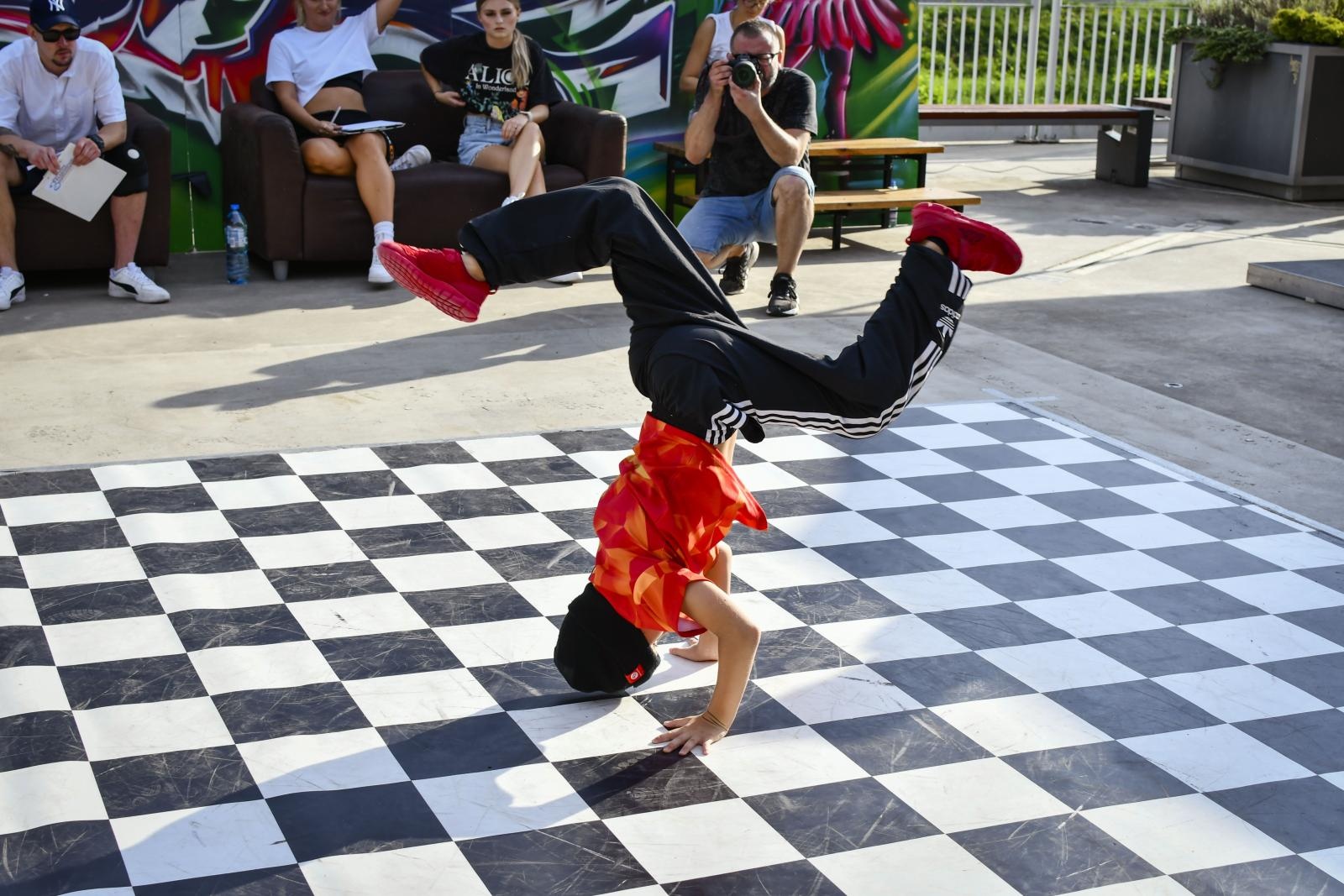 Zdjęcie w galerii na portalu naszraciborz.pl: ROGUE STYLE 3. Taneczna bitwa na bulwarach wiadomości z regionu