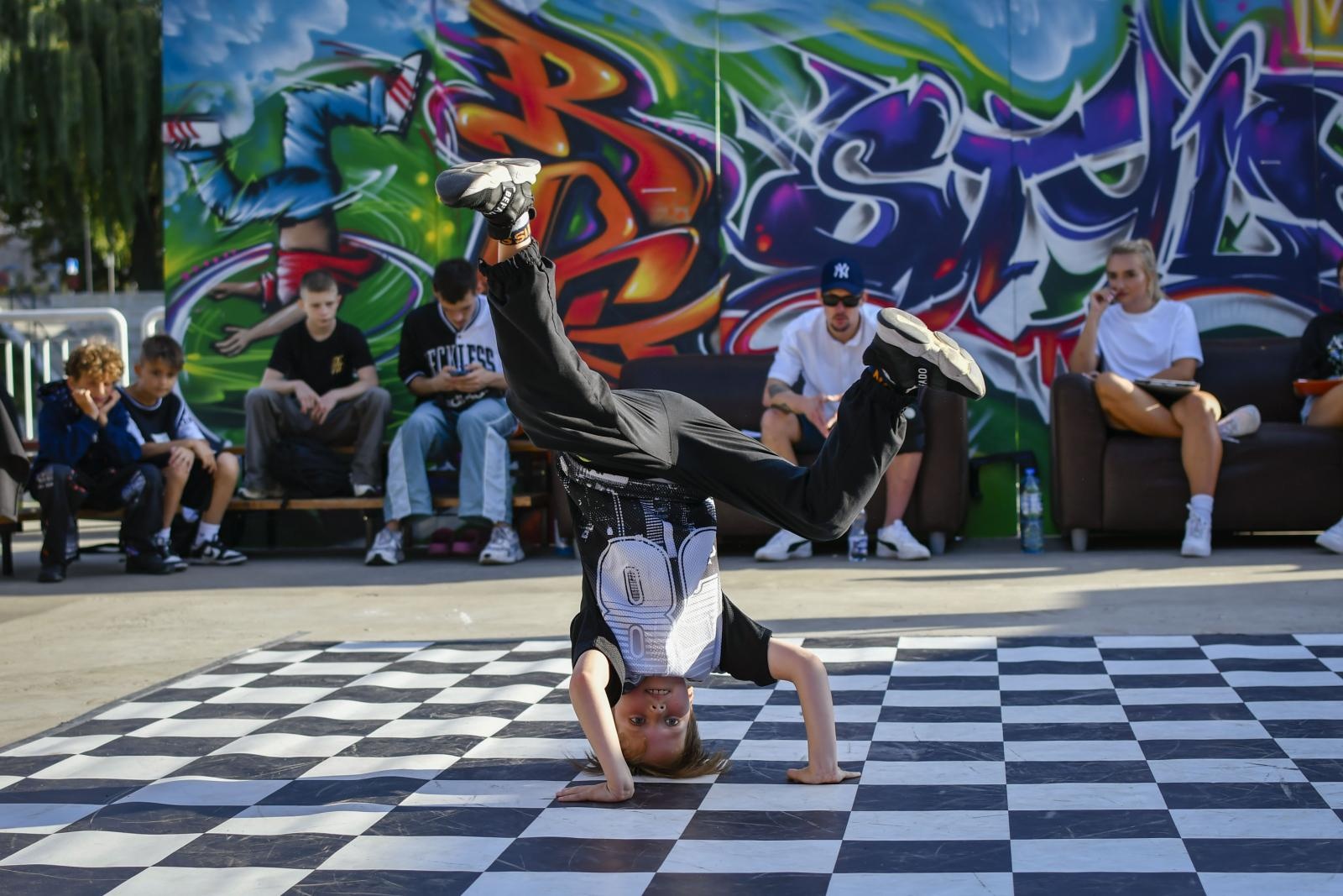 Zdjęcie w galerii na portalu naszraciborz.pl: ROGUE STYLE 3. Taneczna bitwa na bulwarach wiadomości z regionu