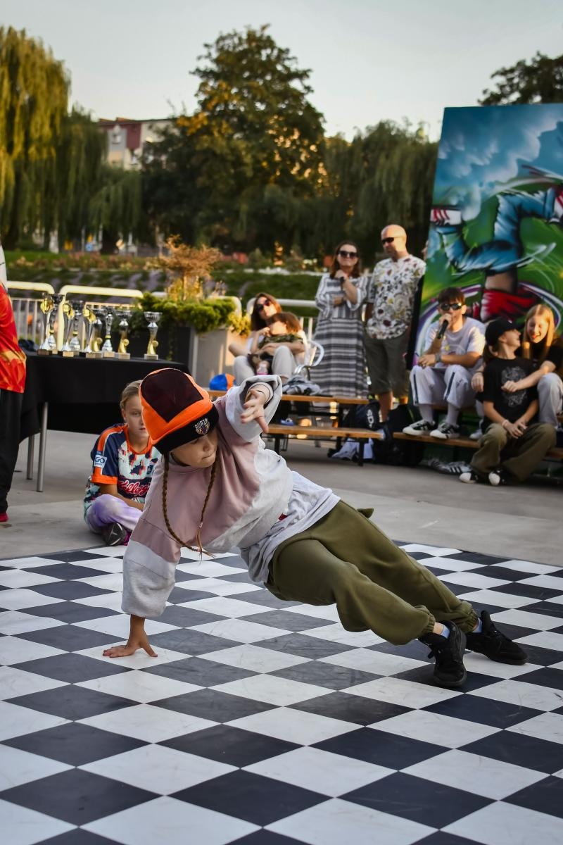 Zdjęcie w galerii na portalu naszraciborz.pl: ROGUE STYLE 3. Taneczna bitwa na bulwarach wiadomości z regionu