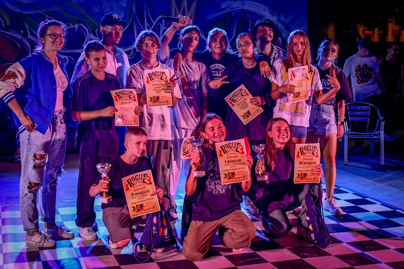 Zdjęcie w galerii na portalu naszraciborz.pl: ROGUE STYLE 3. Taneczna bitwa na bulwarach wiadomości z regionu