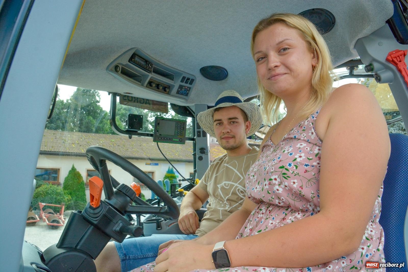 Zdjęcie w galerii na portalu naszraciborz.pl: Dożynki w Krzanowicach. Świętowało sołectwo Moravia [FOTO i WIDEO] wiadomości z regionu