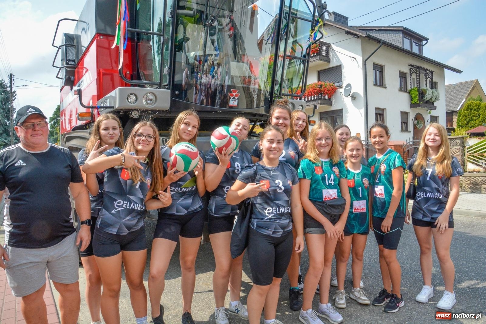 Zdjęcie w galerii na portalu naszraciborz.pl: Dożynki w Krzanowicach. Świętowało sołectwo Moravia [FOTO i WIDEO] wiadomości z regionu