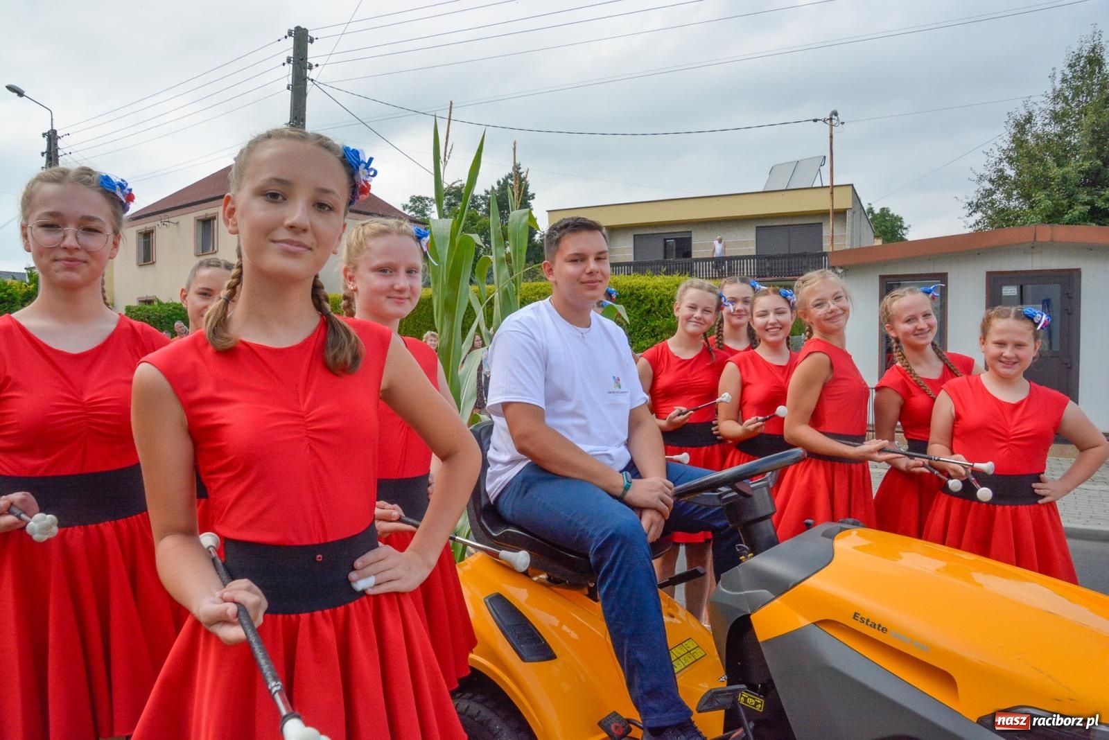 Zdjęcie w galerii na portalu naszraciborz.pl: Gminne i powiatowe dożynki w Krzyżanowicach [FOTO i WIDEO] wiadomości z regionu