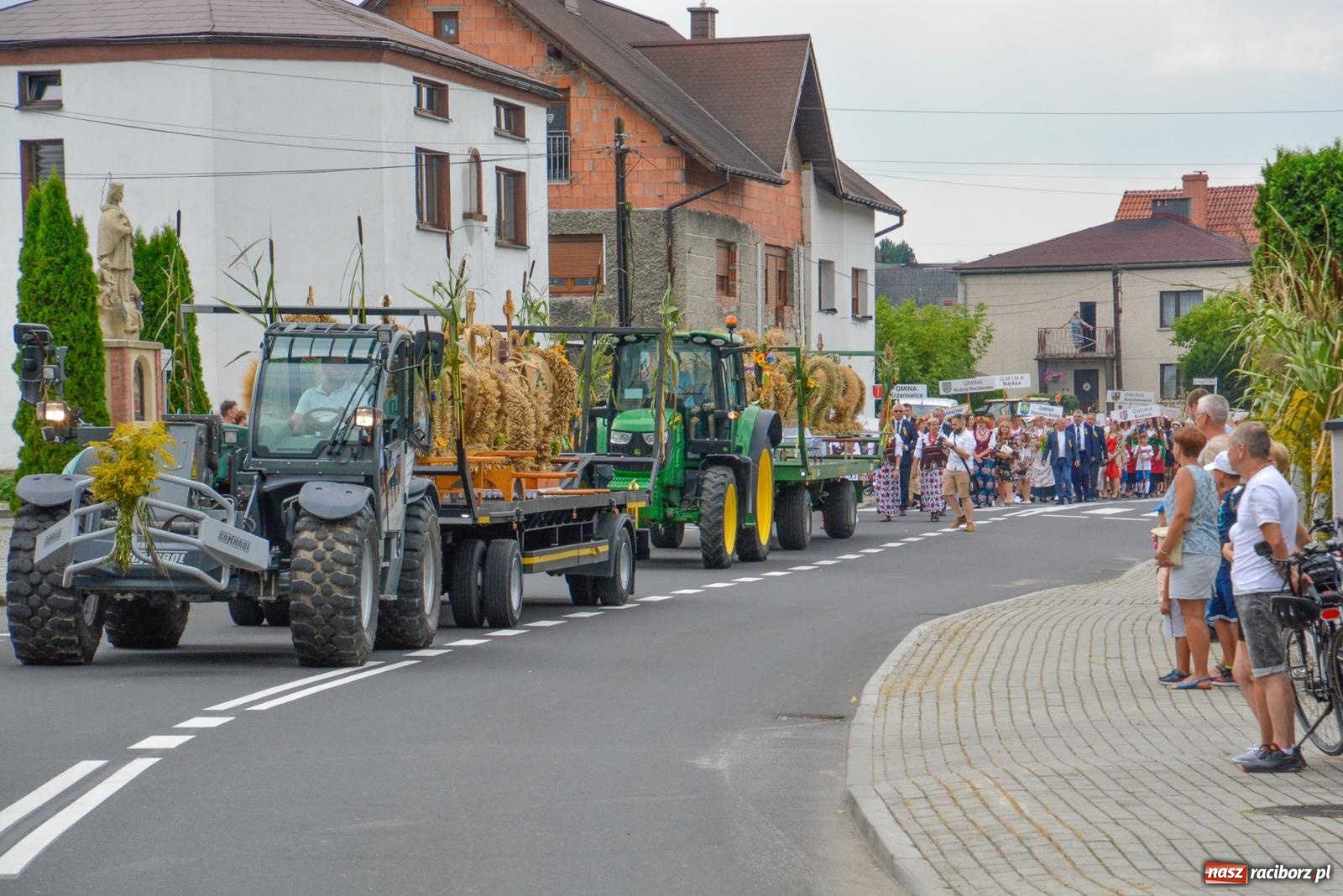 Zdjęcie w galerii na portalu naszraciborz.pl: Gminne i powiatowe dożynki w Krzyżanowicach [FOTO i WIDEO] wiadomości z regionu