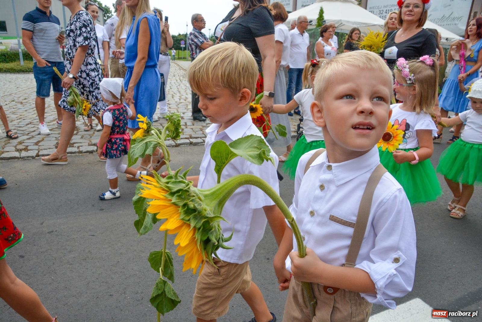 Zdjęcie w galerii na portalu naszraciborz.pl: Gminne i powiatowe dożynki w Krzyżanowicach [FOTO i WIDEO] wiadomości z regionu