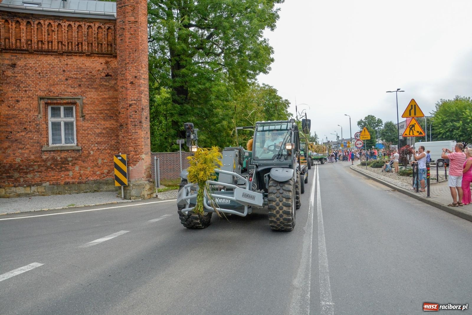 Zdjęcie w galerii na portalu naszraciborz.pl: Gminne i powiatowe dożynki w Krzyżanowicach [FOTO i WIDEO] wiadomości z regionu