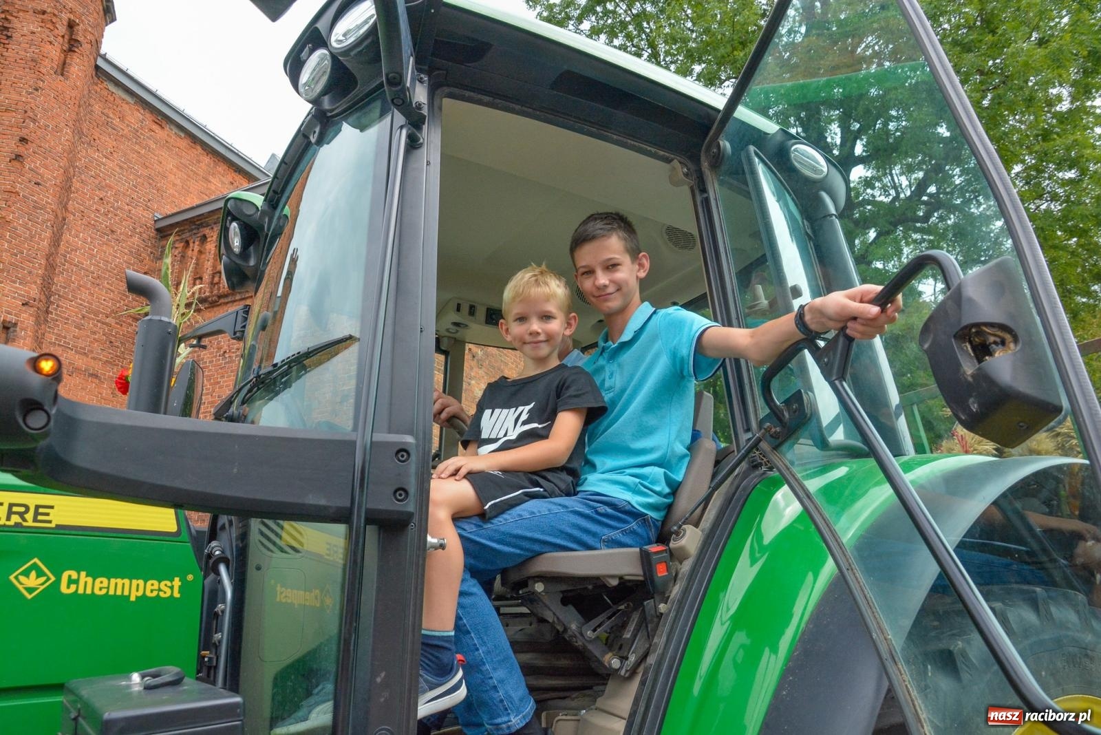 Zdjęcie w galerii na portalu naszraciborz.pl: Gminne i powiatowe dożynki w Krzyżanowicach [FOTO i WIDEO] wiadomości z regionu