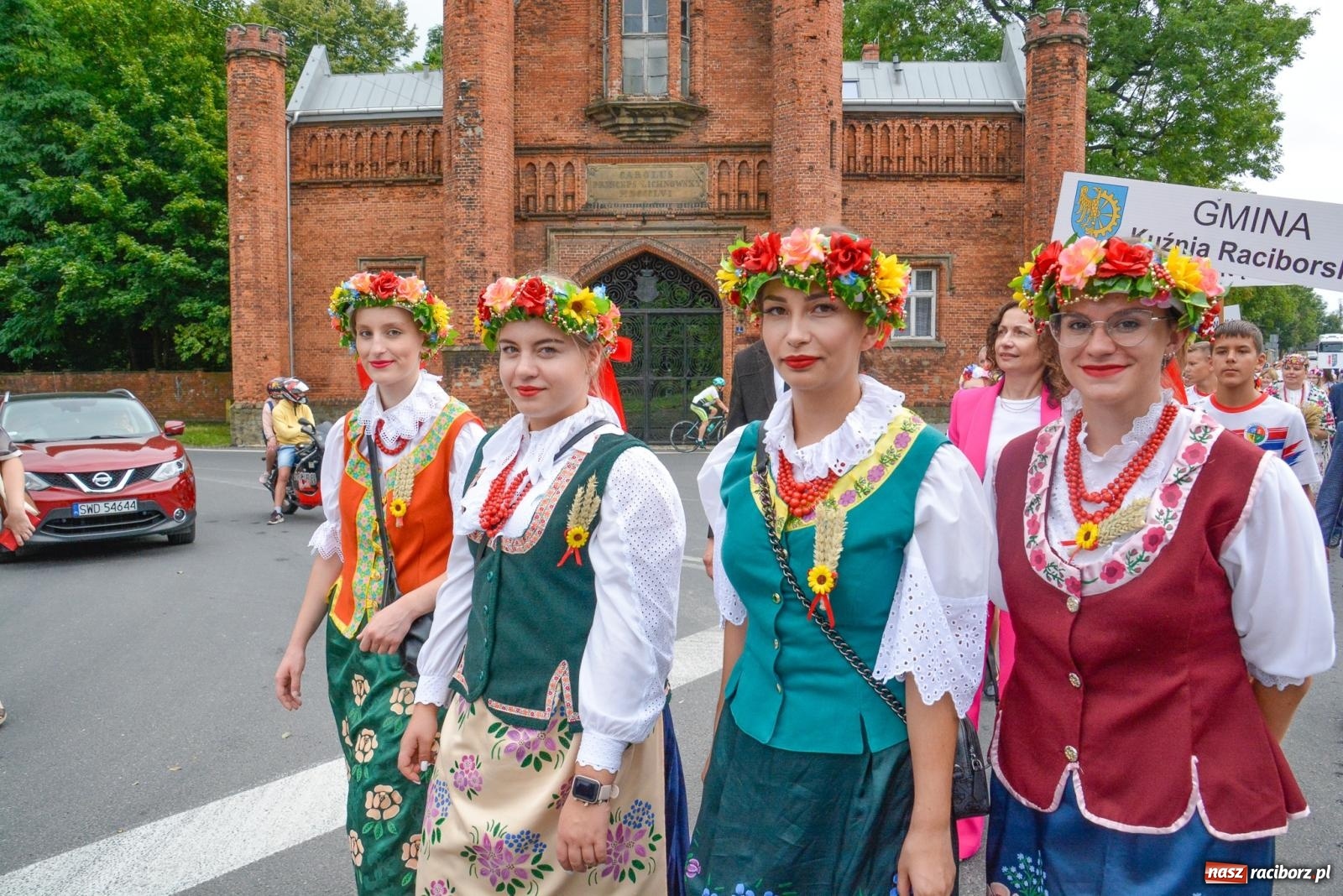 Zdjęcie w galerii na portalu naszraciborz.pl: Gminne i powiatowe dożynki w Krzyżanowicach [FOTO i WIDEO] wiadomości z regionu