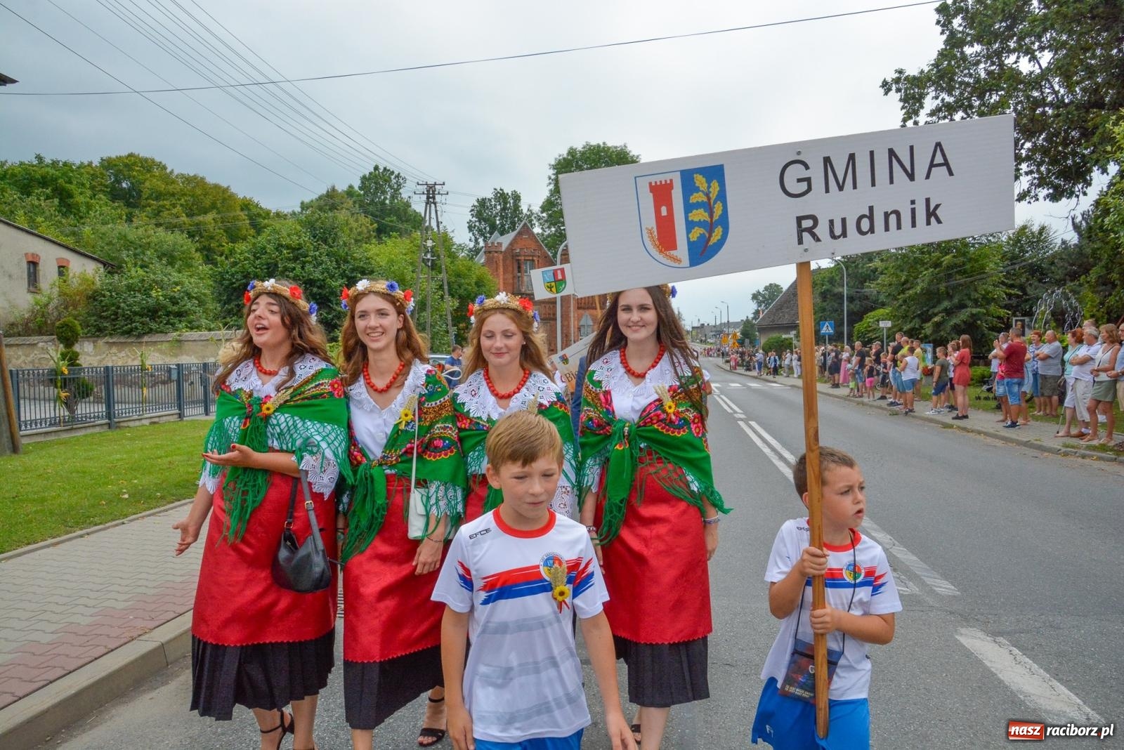 Zdjęcie w galerii na portalu naszraciborz.pl: Gminne i powiatowe dożynki w Krzyżanowicach [FOTO i WIDEO] wiadomości z regionu