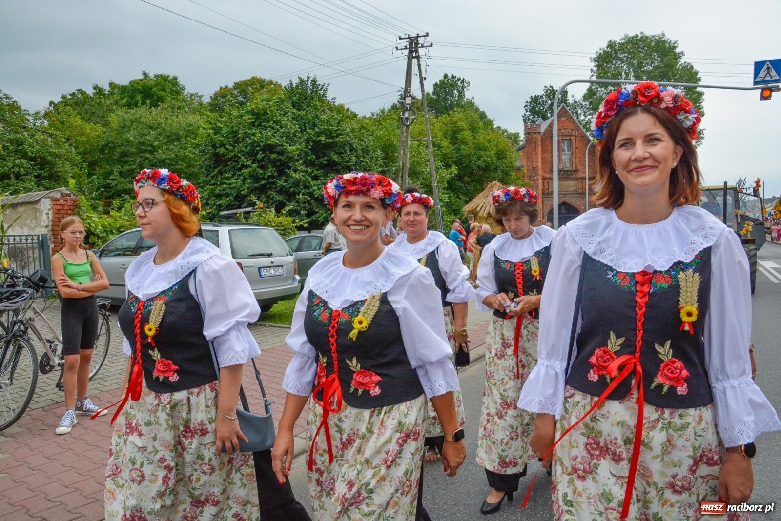 Zdjęcie w galerii na portalu naszraciborz.pl: Gminne i powiatowe dożynki w Krzyżanowicach [FOTO i WIDEO] wiadomości z regionu