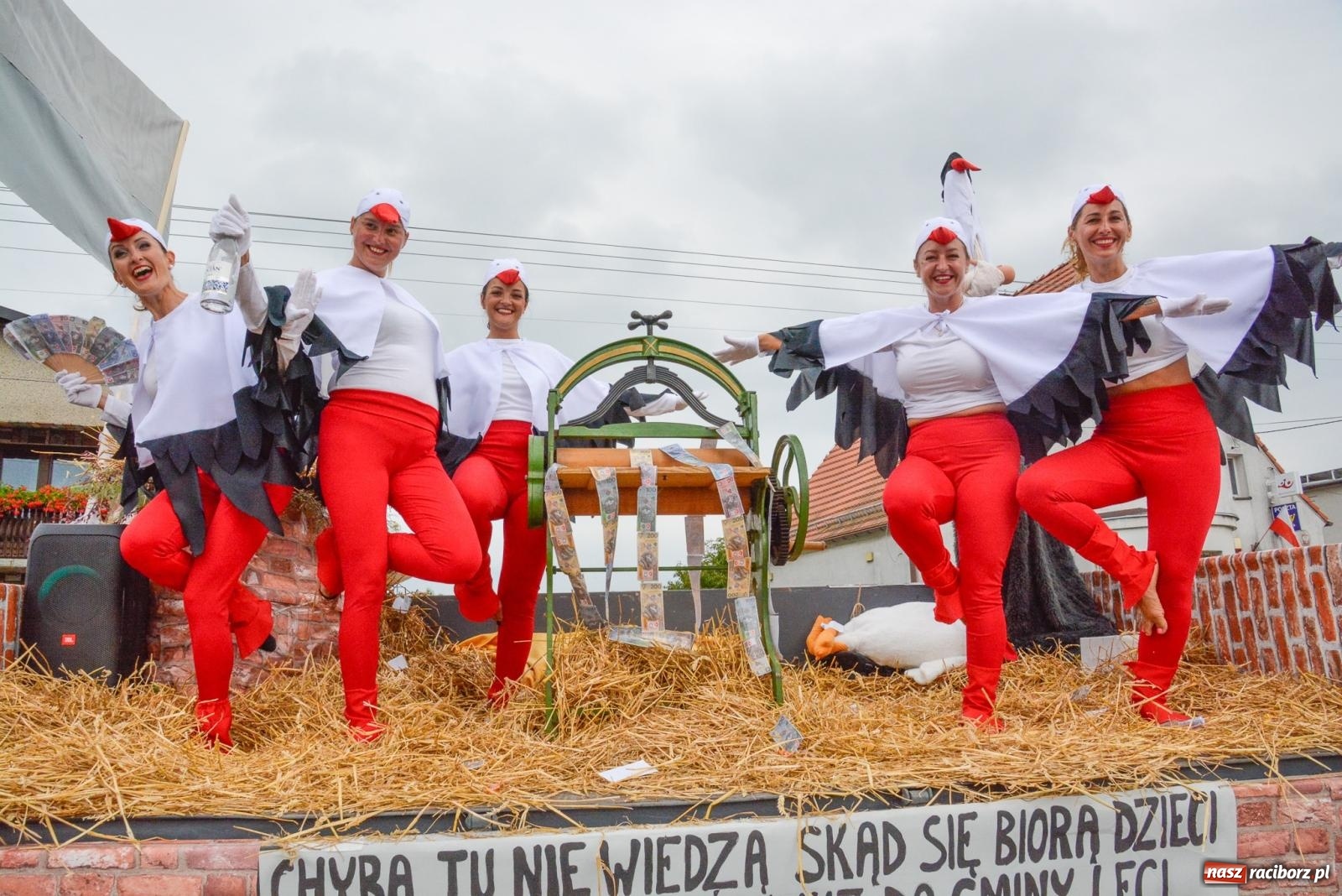 Zdjęcie w galerii na portalu naszraciborz.pl: Gminne i powiatowe dożynki w Krzyżanowicach [FOTO i WIDEO] wiadomości z regionu