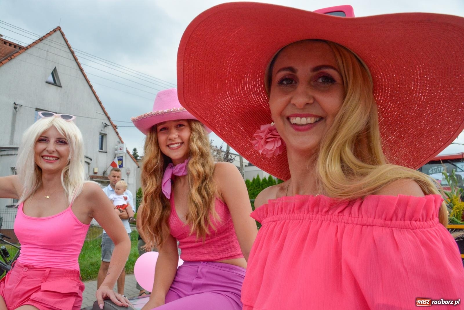 Zdjęcie w galerii na portalu naszraciborz.pl: Gminne i powiatowe dożynki w Krzyżanowicach [FOTO i WIDEO] wiadomości z regionu