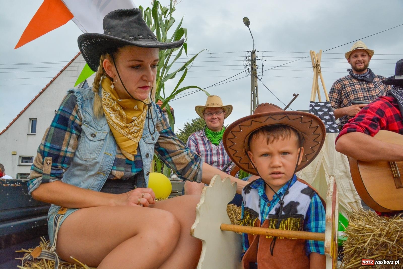 Zdjęcie w galerii na portalu naszraciborz.pl: Gminne i powiatowe dożynki w Krzyżanowicach [FOTO i WIDEO] wiadomości z regionu