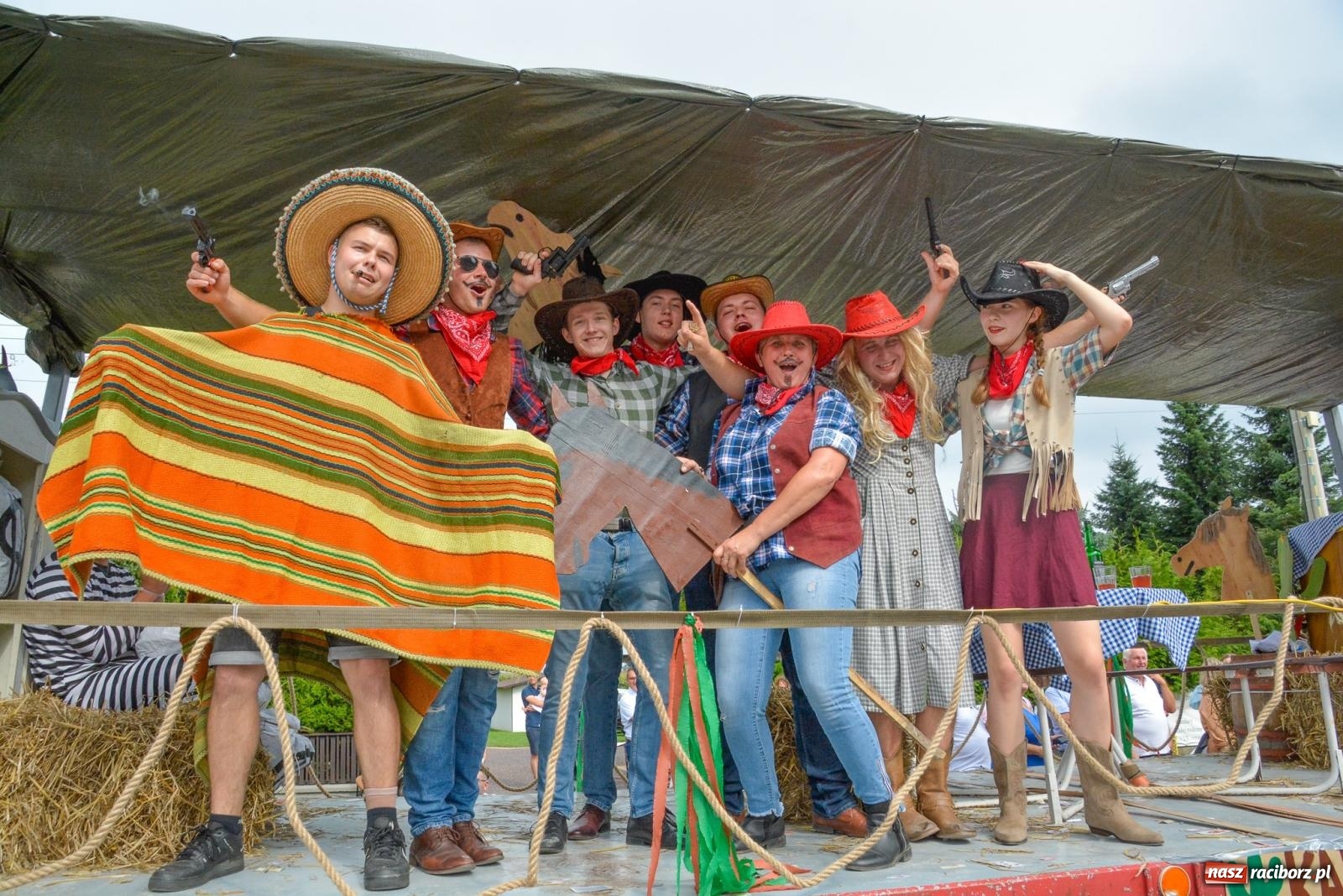 Zdjęcie w galerii na portalu naszraciborz.pl: Gminne i powiatowe dożynki w Krzyżanowicach [FOTO i WIDEO] wiadomości z regionu