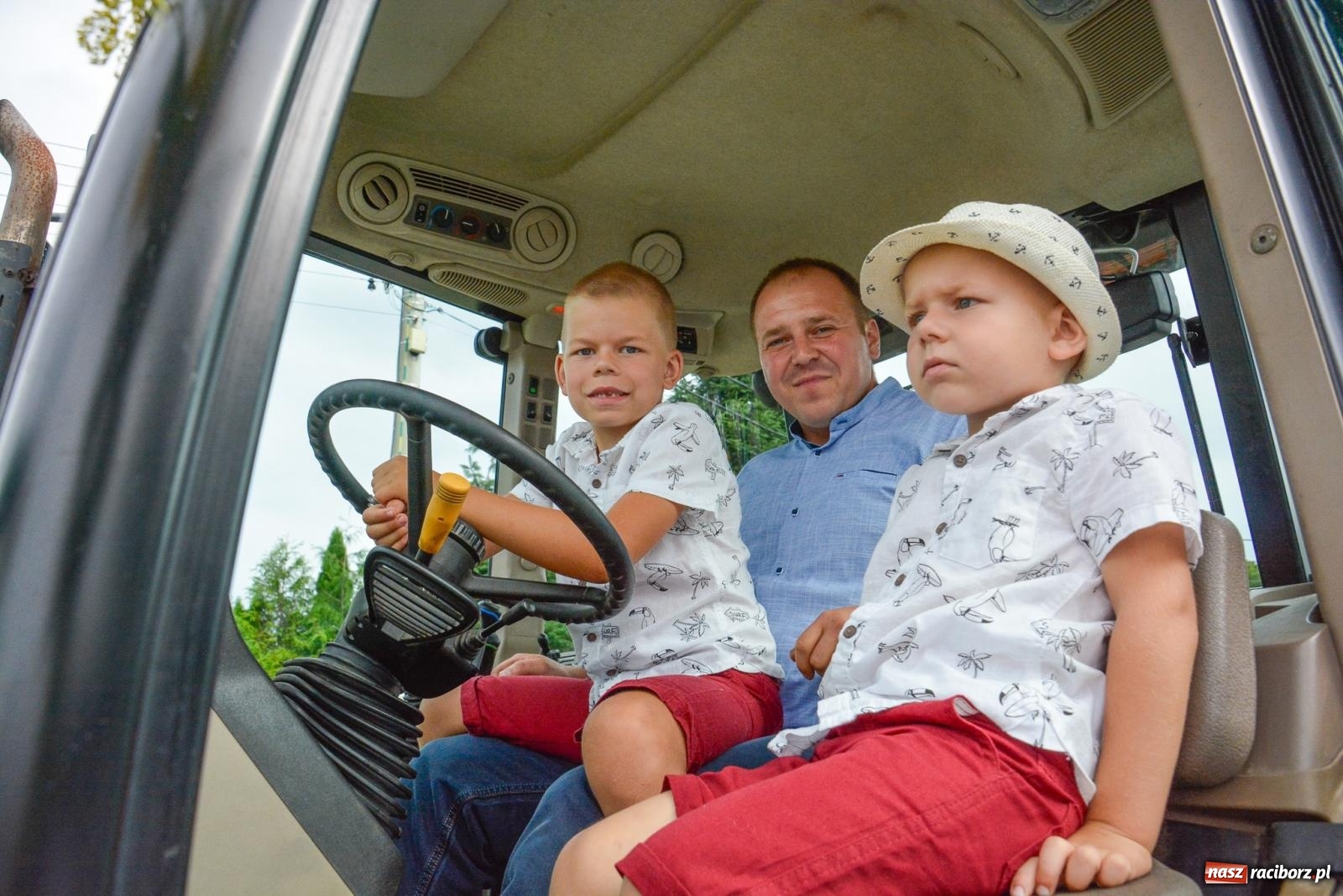Zdjęcie w galerii na portalu naszraciborz.pl: Gminne i powiatowe dożynki w Krzyżanowicach [FOTO i WIDEO] wiadomości z regionu
