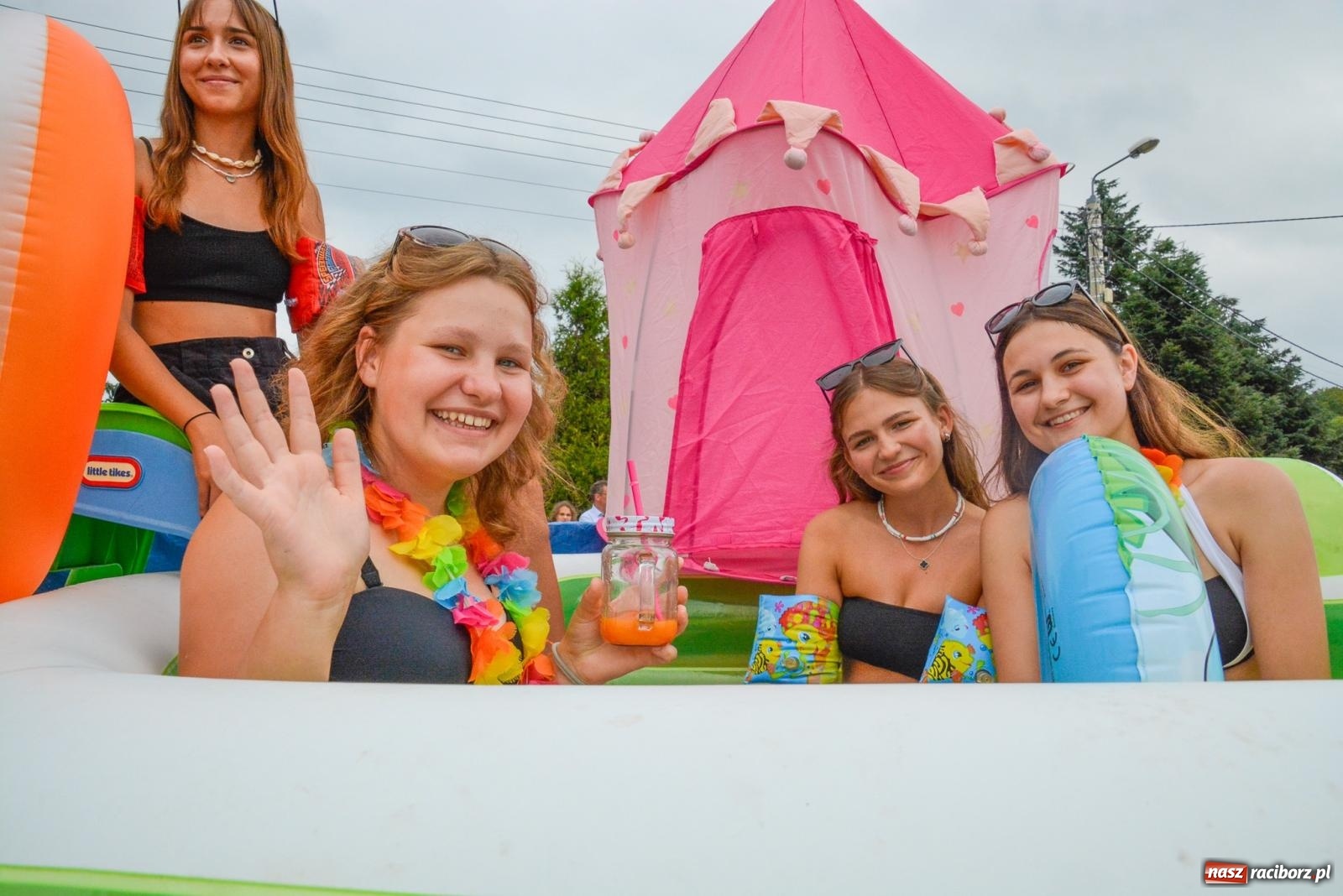 Zdjęcie w galerii na portalu naszraciborz.pl: Gminne i powiatowe dożynki w Krzyżanowicach [FOTO i WIDEO] wiadomości z regionu