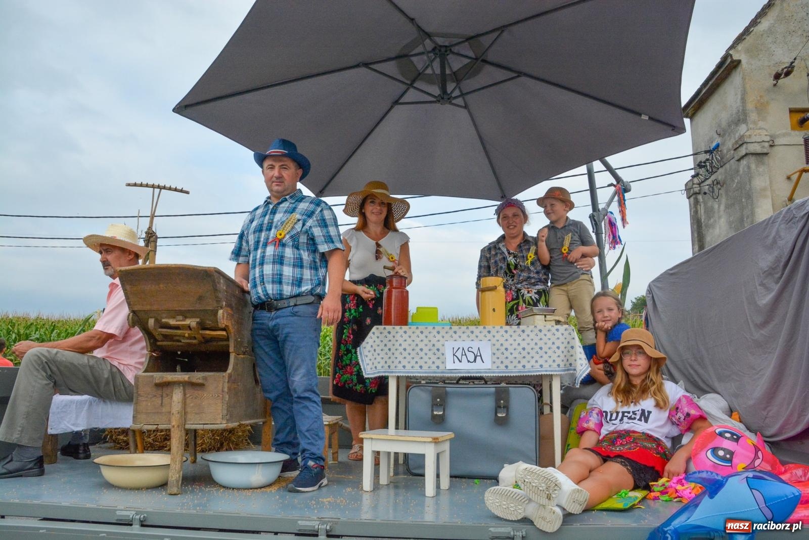 Zdjęcie w galerii na portalu naszraciborz.pl: Gminne i powiatowe dożynki w Krzyżanowicach [FOTO i WIDEO] wiadomości z regionu
