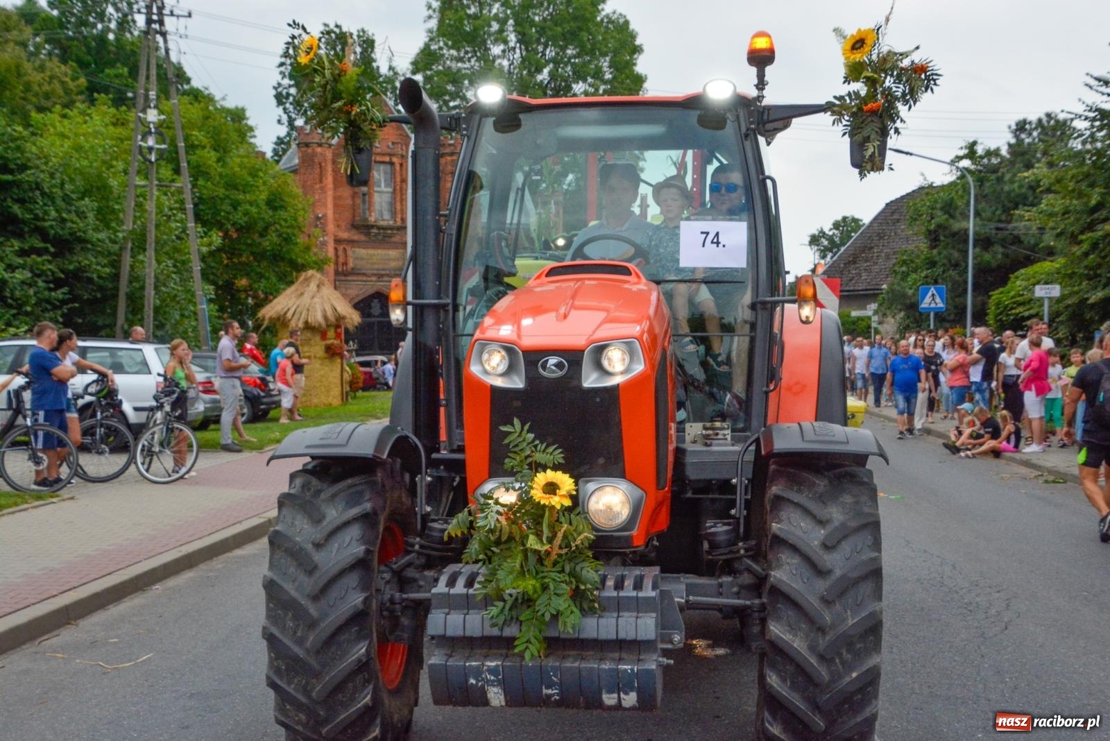 Zdjęcie w galerii na portalu naszraciborz.pl: Gminne i powiatowe dożynki w Krzyżanowicach [FOTO i WIDEO] wiadomości z regionu