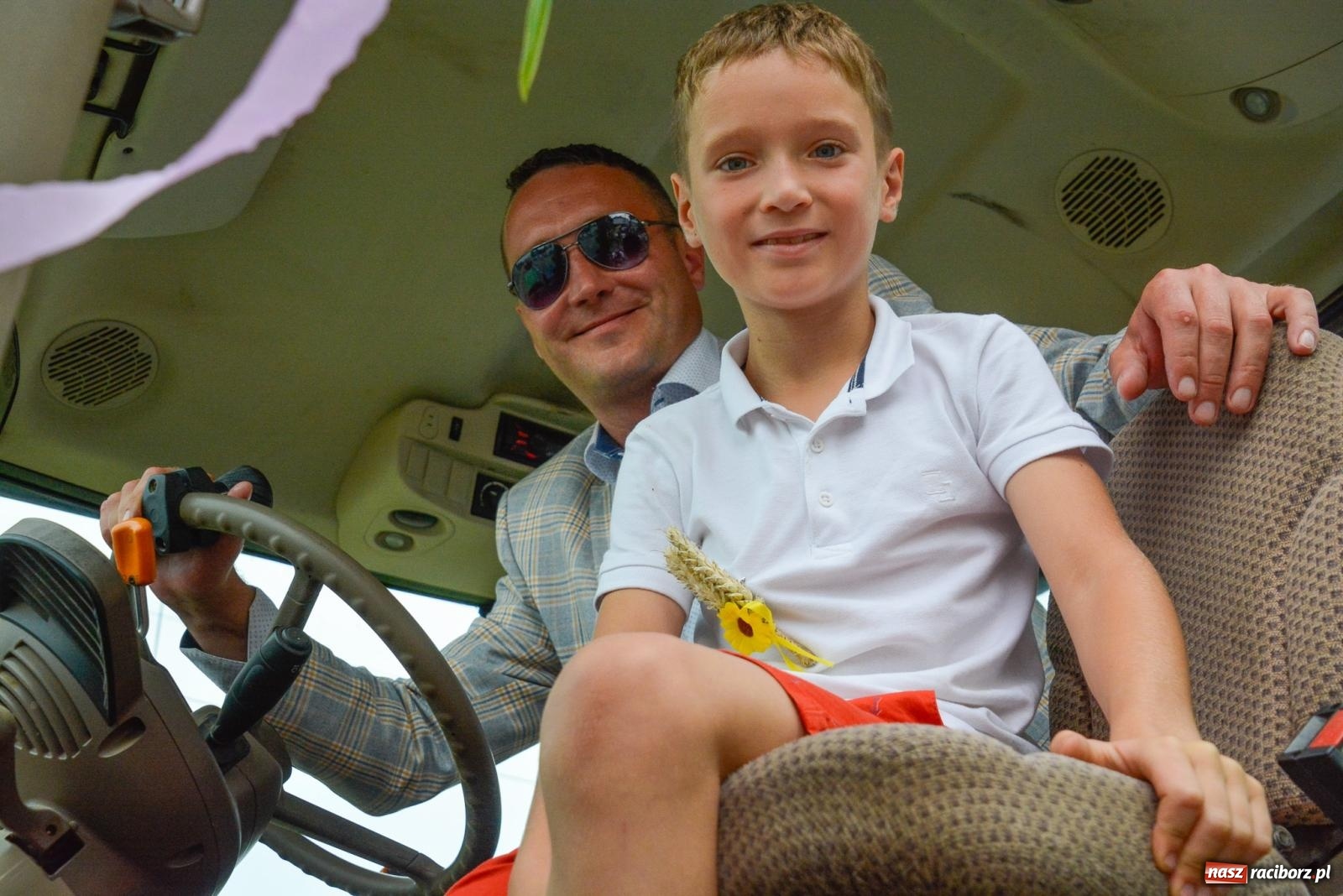 Zdjęcie w galerii na portalu naszraciborz.pl: Gminne i powiatowe dożynki w Krzyżanowicach [FOTO i WIDEO] wiadomości z regionu