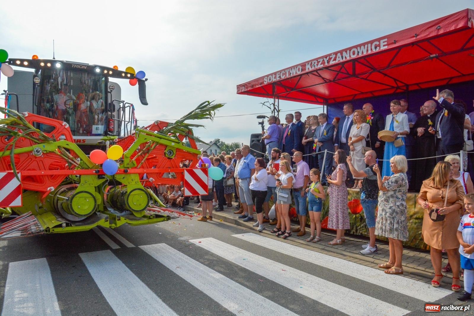 Zdjęcie w galerii na portalu naszraciborz.pl: Gminne i powiatowe dożynki w Krzyżanowicach [FOTO i WIDEO] wiadomości z regionu