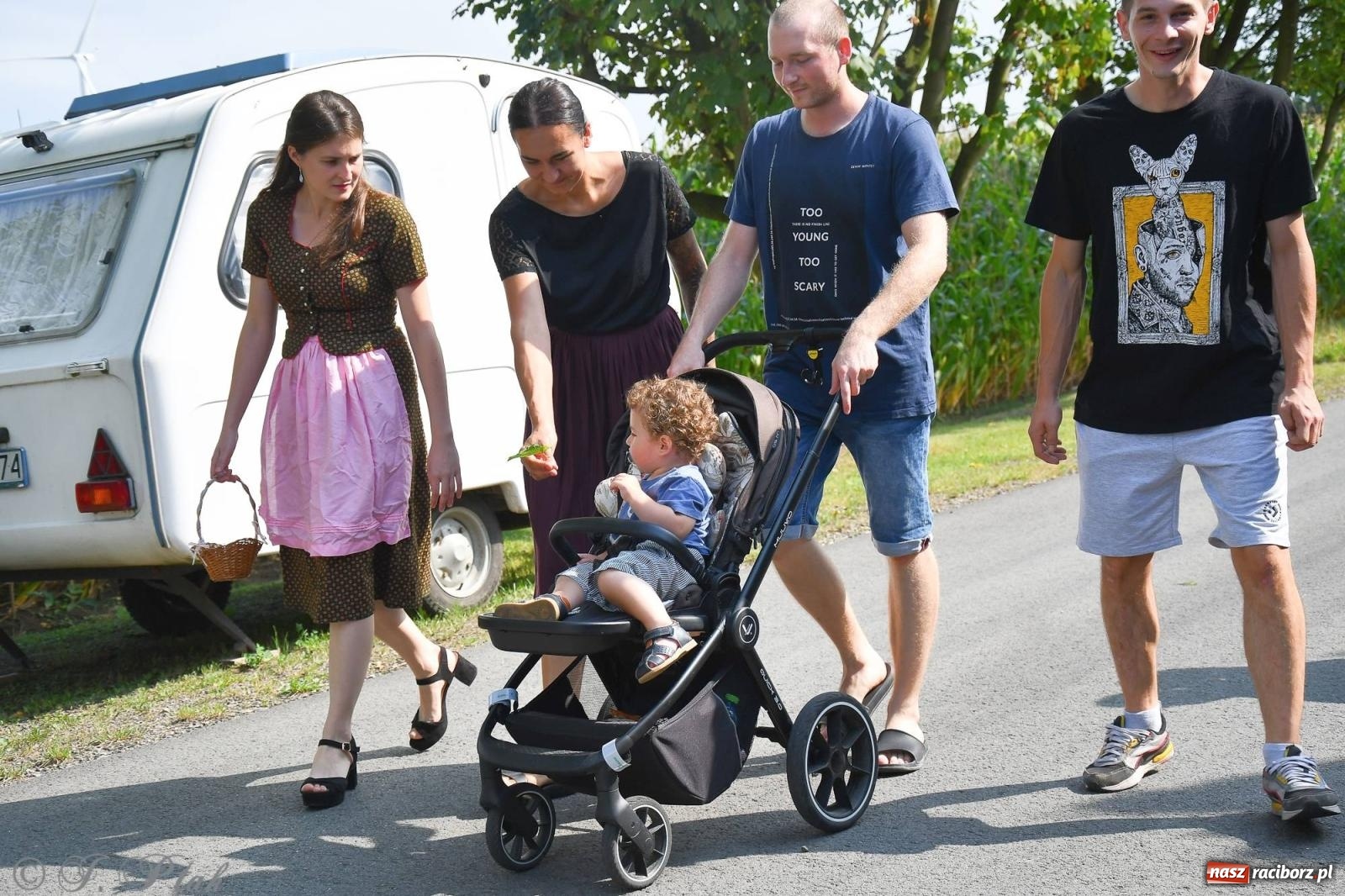 Zdjęcie w galerii na portalu naszraciborz.pl: W Wojnowicach na dożynkach jak w Hollywood [FOTO i WIDEO] wiadomości z regionu