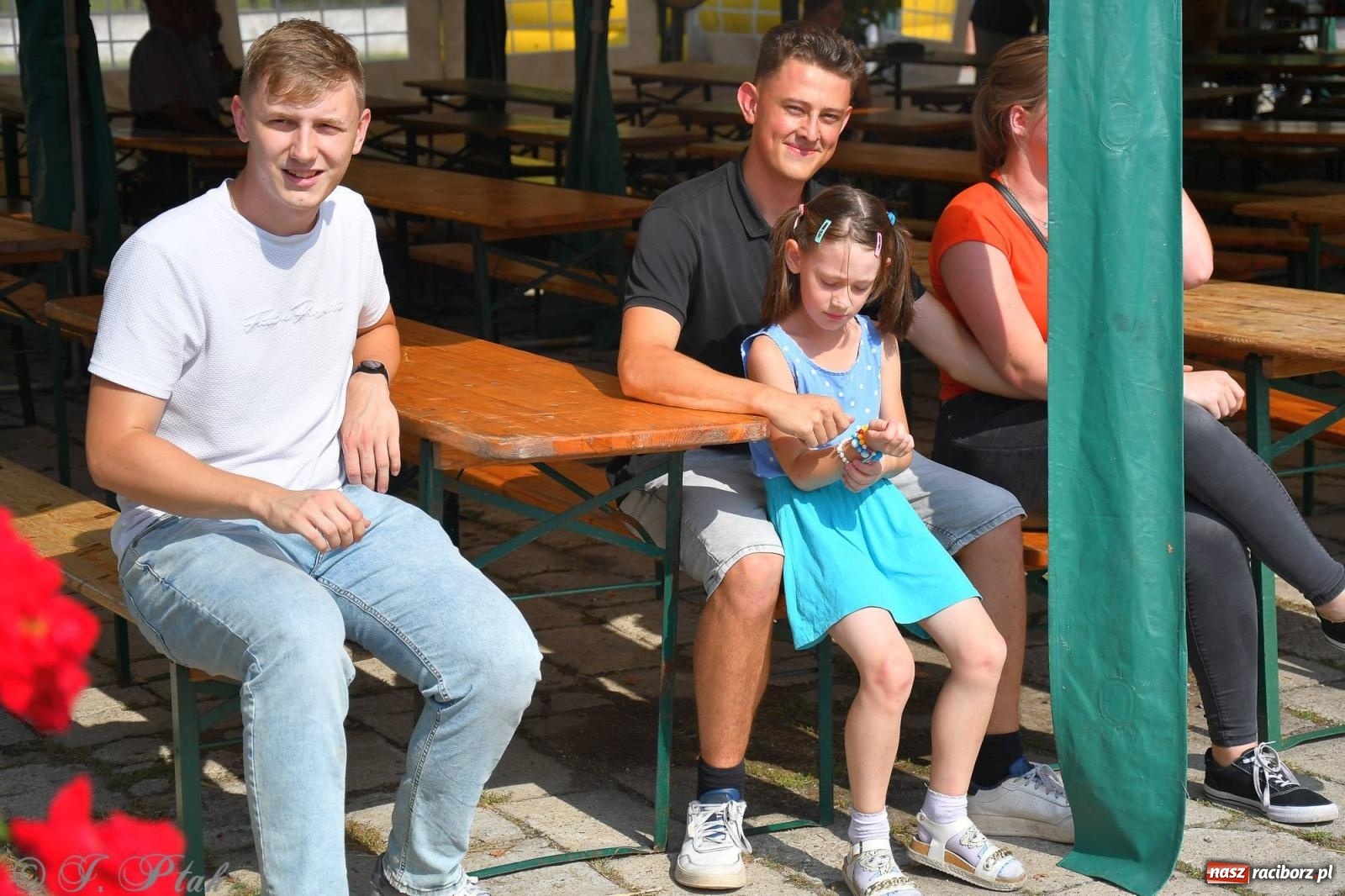 Zdjęcie w galerii na portalu naszraciborz.pl: W Wojnowicach na dożynkach jak w Hollywood [FOTO i WIDEO] wiadomości z regionu