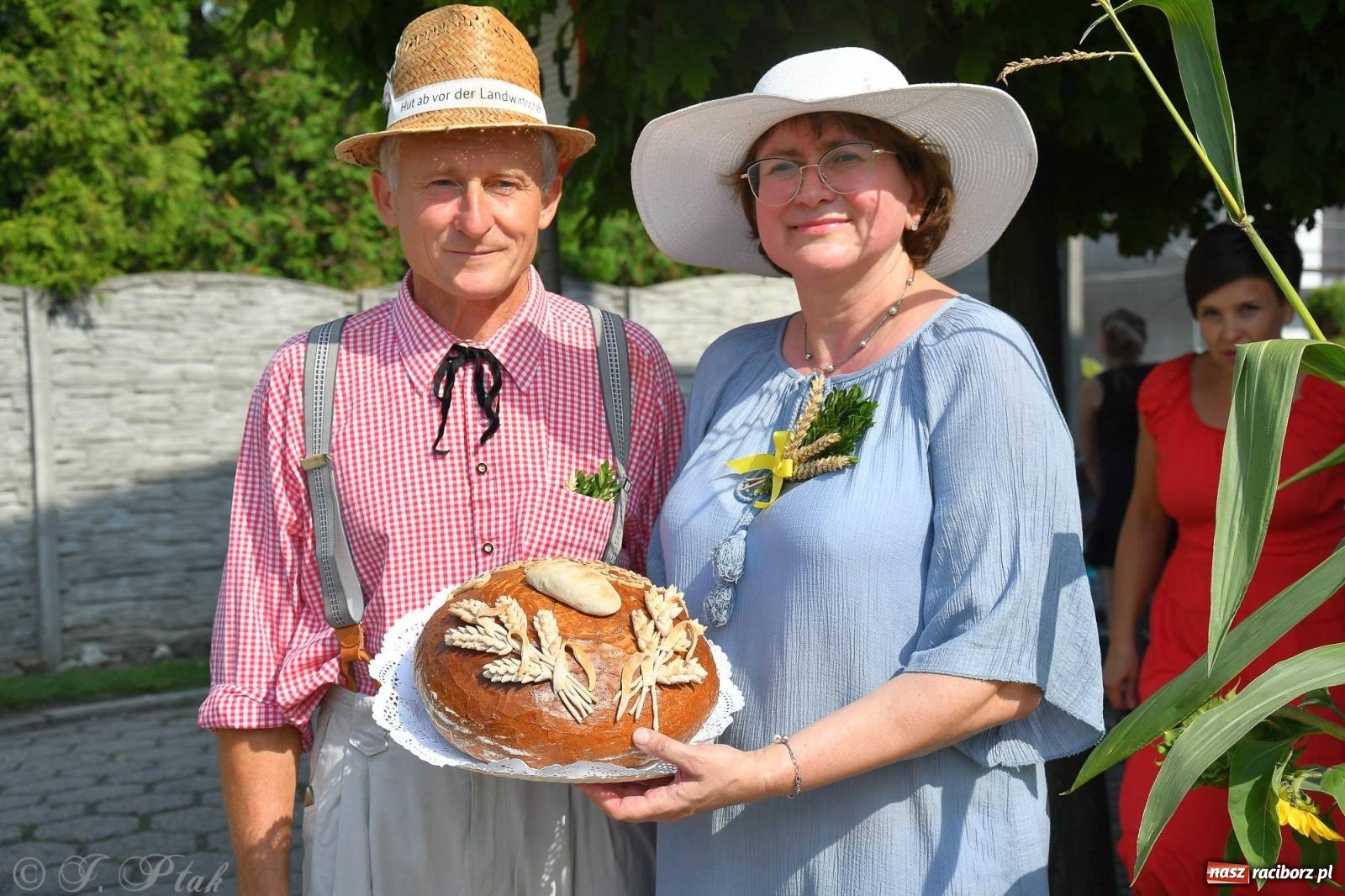 Zdjęcie w galerii na portalu naszraciborz.pl: W Wojnowicach na dożynkach jak w Hollywood [FOTO i WIDEO] wiadomości z regionu