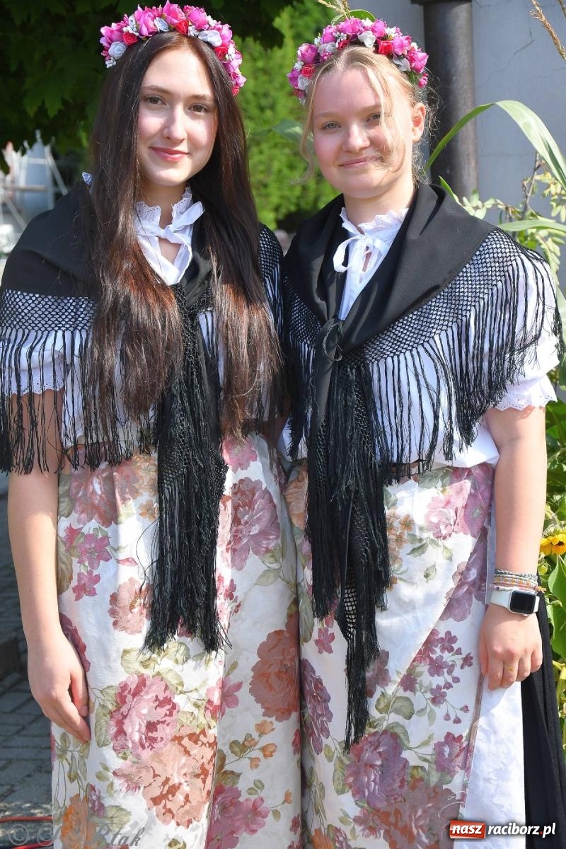 Zdjęcie w galerii na portalu naszraciborz.pl: W Wojnowicach na dożynkach jak w Hollywood [FOTO i WIDEO] wiadomości z regionu