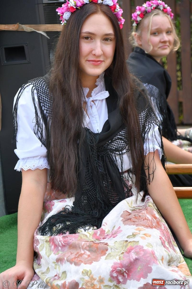 Zdjęcie w galerii na portalu naszraciborz.pl: W Wojnowicach na dożynkach jak w Hollywood [FOTO i WIDEO] wiadomości z regionu