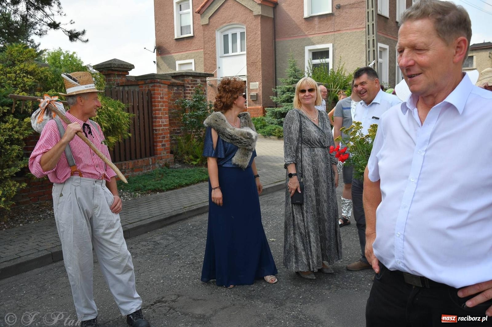 Zdjęcie w galerii na portalu naszraciborz.pl: W Wojnowicach na dożynkach jak w Hollywood [FOTO i WIDEO] wiadomości z regionu