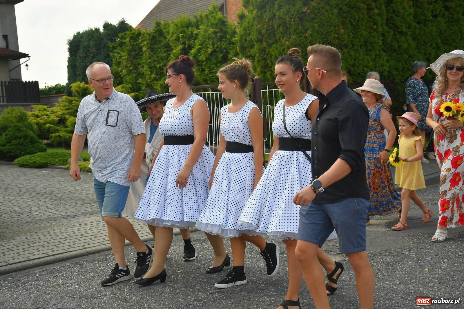 Zdjęcie w galerii na portalu naszraciborz.pl: W Wojnowicach na dożynkach jak w Hollywood [FOTO i WIDEO] wiadomości z regionu