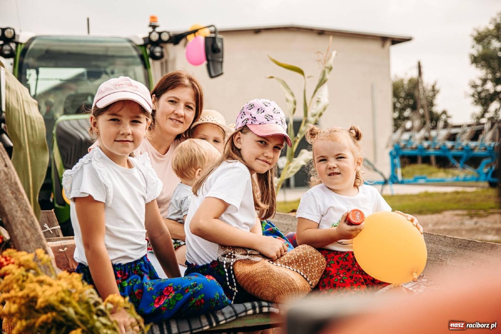 Zdjęcie w galerii na portalu naszraciborz.pl: Święto plonów w parafii Modzurów [FOTO i WIDEO] wiadomości z regionu