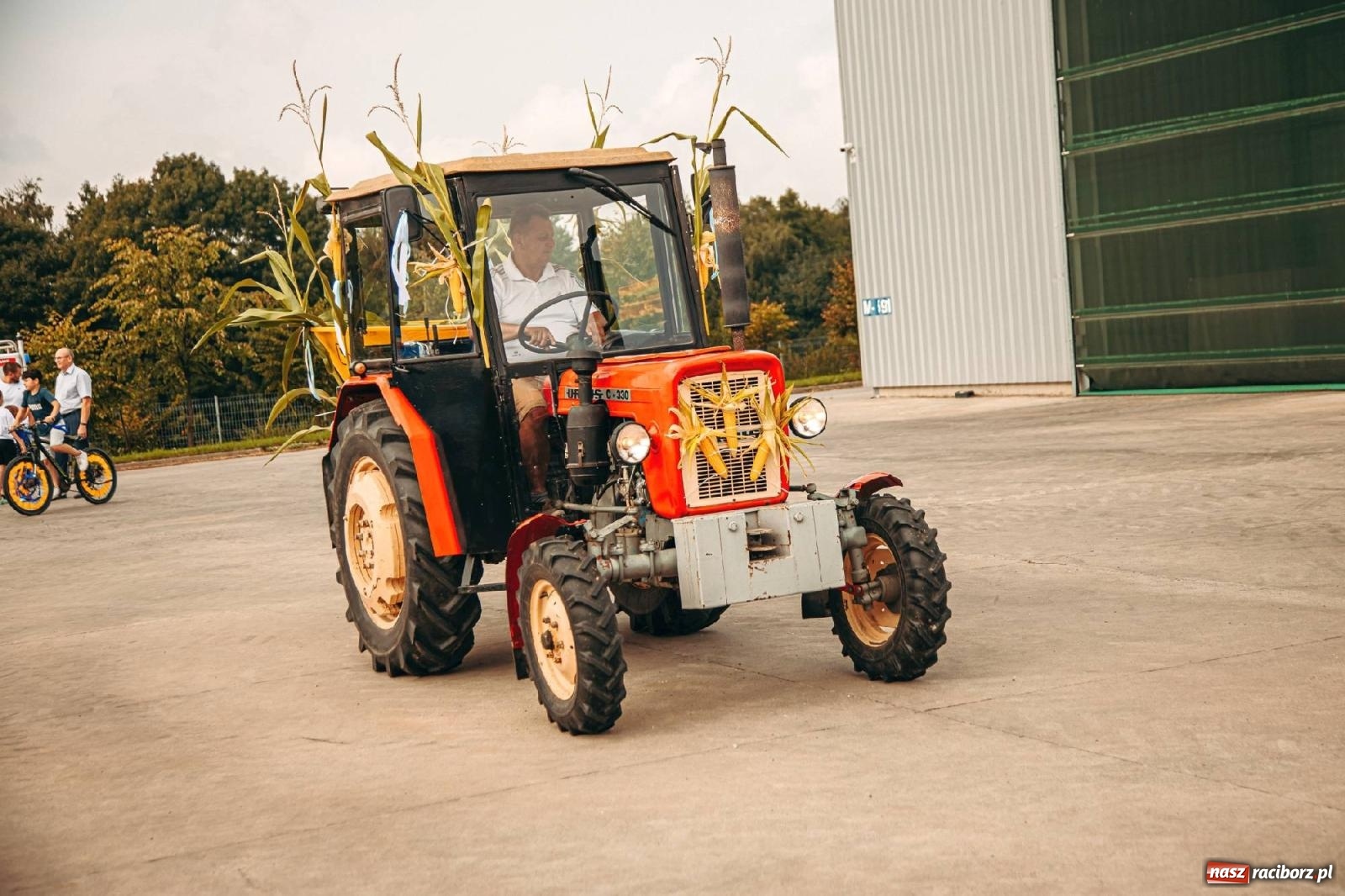 Zdjęcie w galerii na portalu naszraciborz.pl: Święto plonów w parafii Modzurów [FOTO i WIDEO] wiadomości z regionu