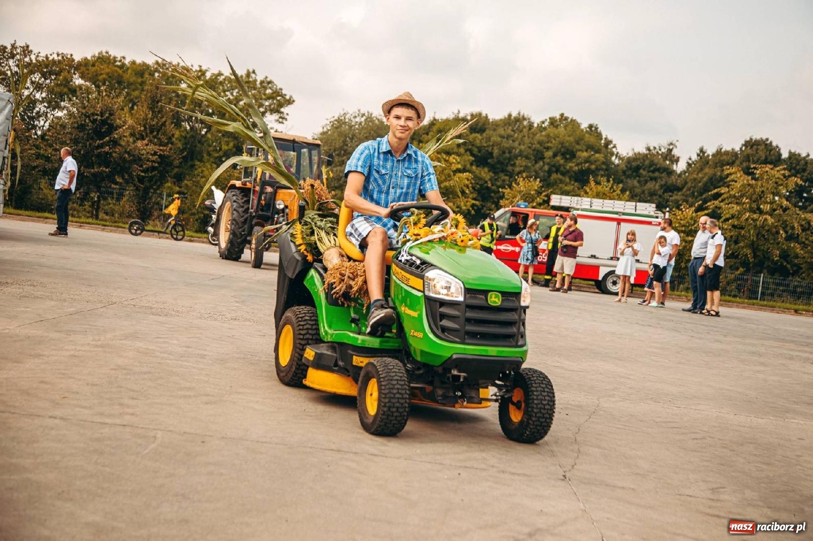 Zdjęcie w galerii na portalu naszraciborz.pl: Święto plonów w parafii Modzurów [FOTO i WIDEO] wiadomości z regionu