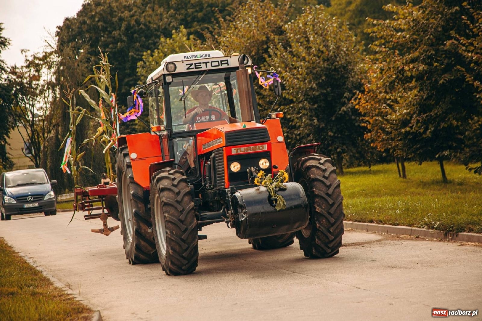 Zdjęcie w galerii na portalu naszraciborz.pl: Święto plonów w parafii Modzurów [FOTO i WIDEO] wiadomości z regionu