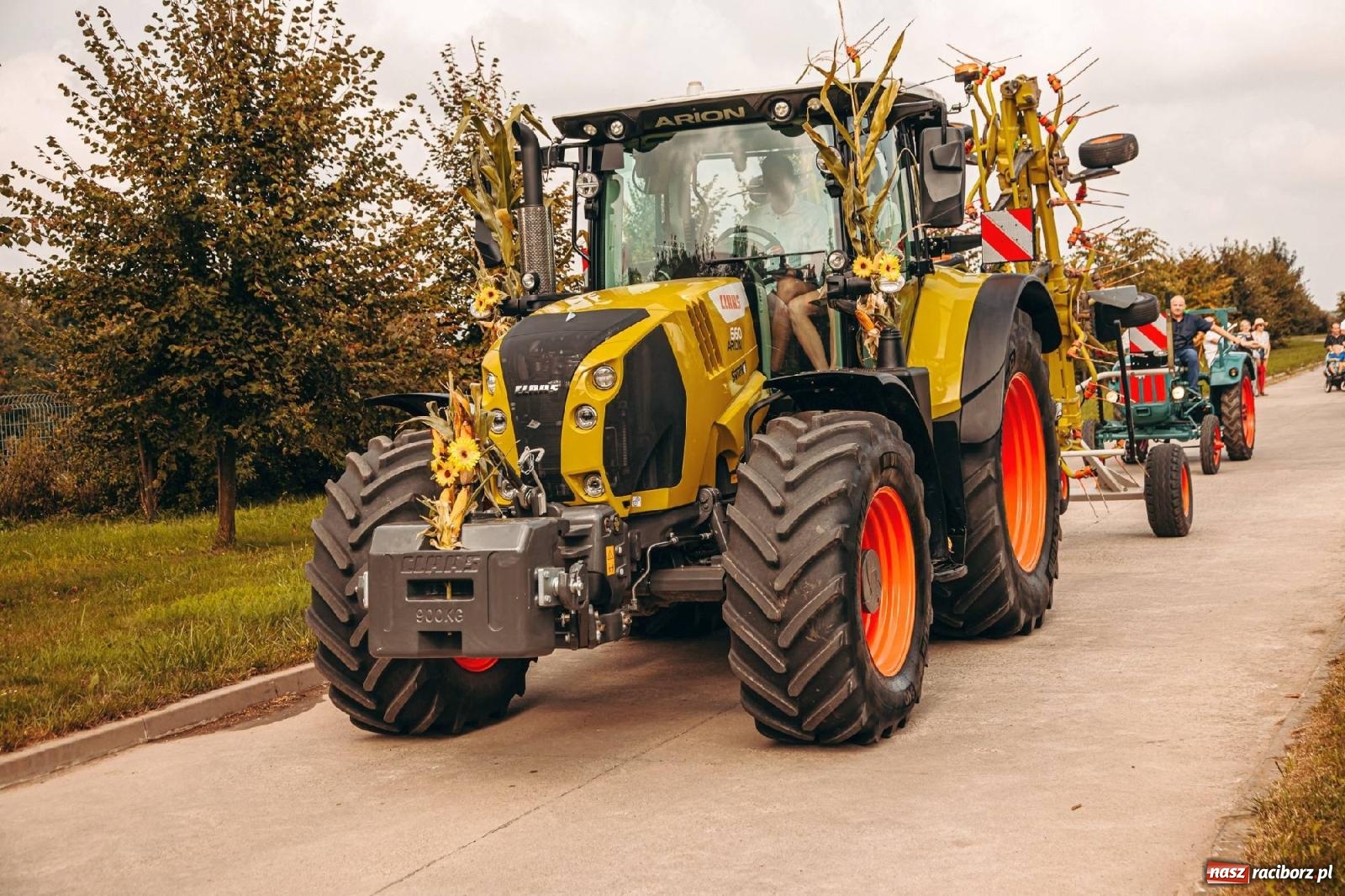 Zdjęcie w galerii na portalu naszraciborz.pl: Święto plonów w parafii Modzurów [FOTO i WIDEO] wiadomości z regionu
