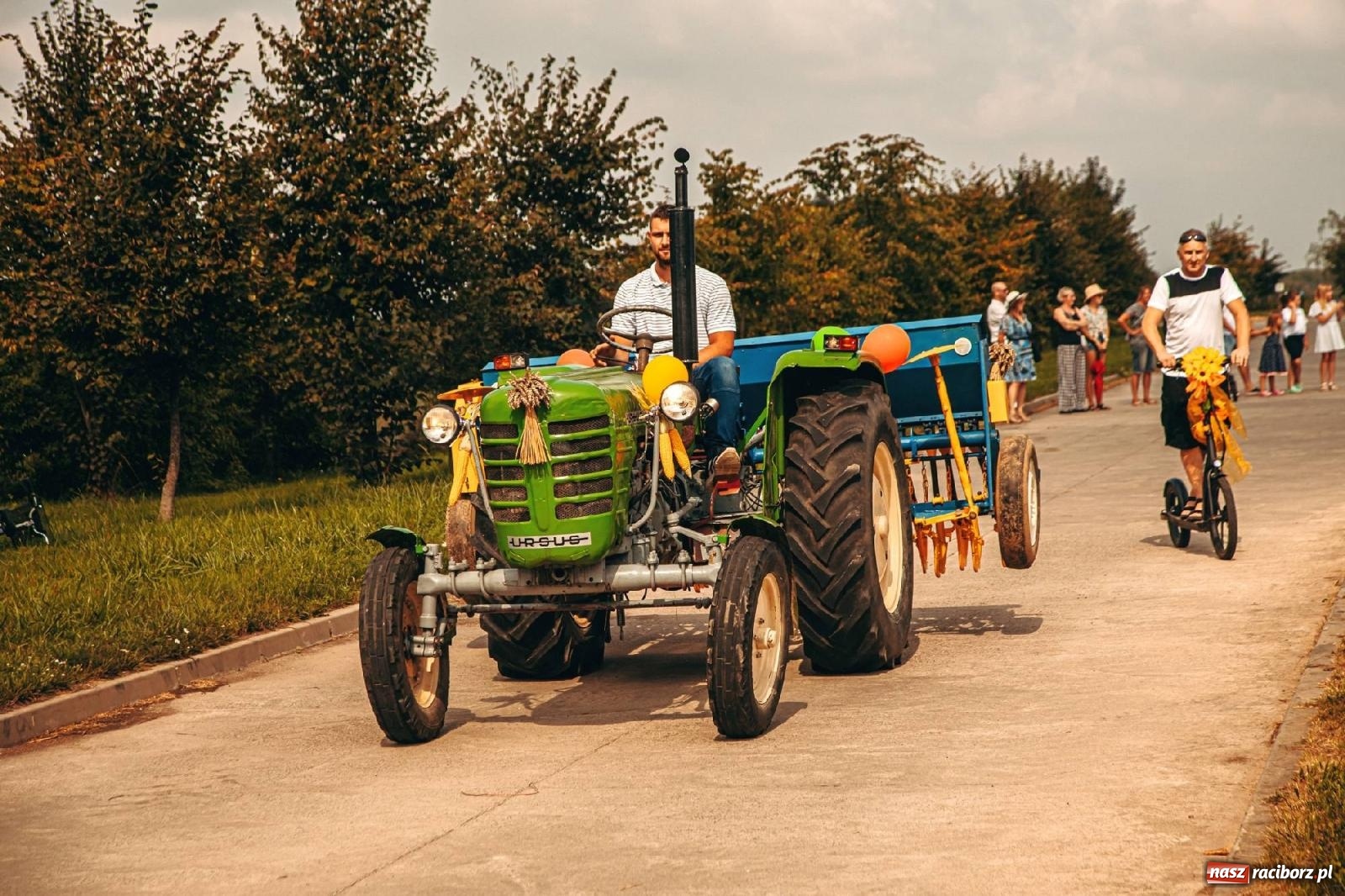 Zdjęcie w galerii na portalu naszraciborz.pl: Święto plonów w parafii Modzurów [FOTO i WIDEO] wiadomości z regionu