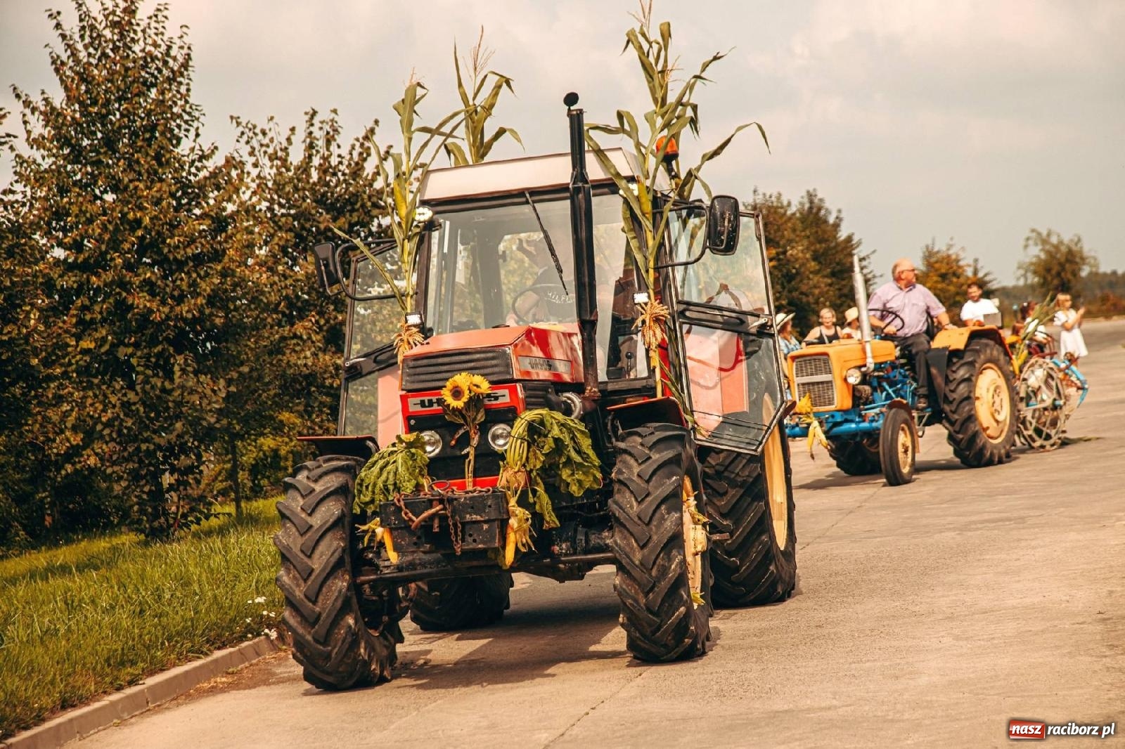 Zdjęcie w galerii na portalu naszraciborz.pl: Święto plonów w parafii Modzurów [FOTO i WIDEO] wiadomości z regionu