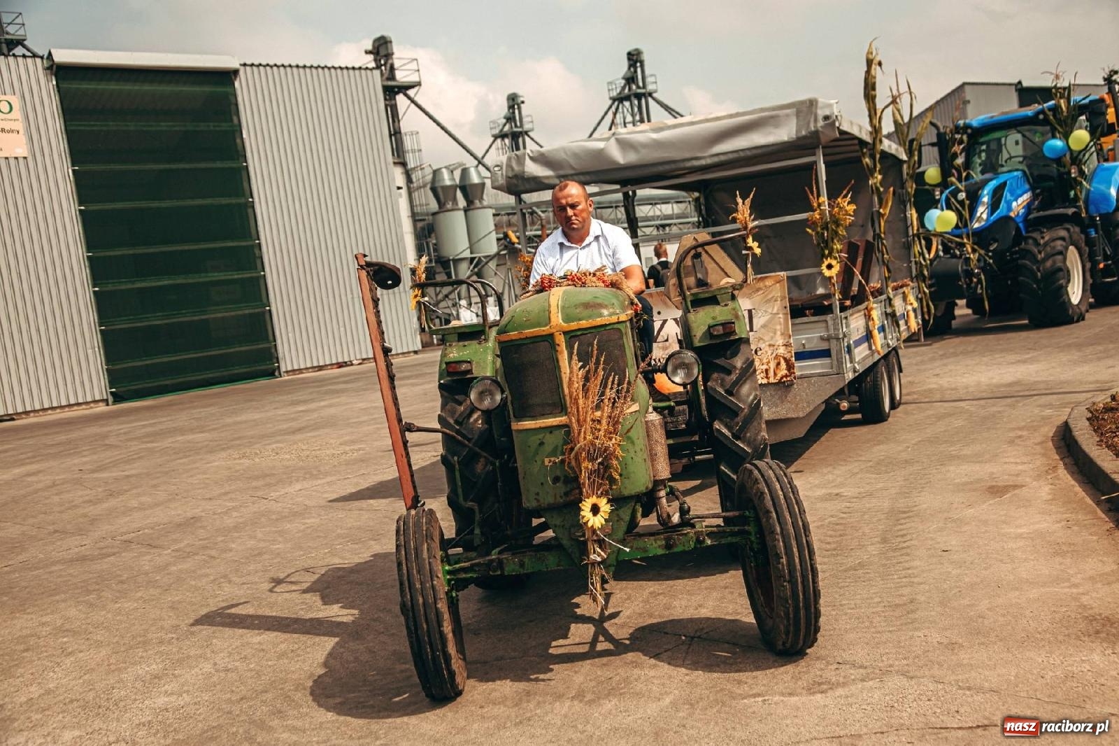 Zdjęcie w galerii na portalu naszraciborz.pl: Święto plonów w parafii Modzurów [FOTO i WIDEO] wiadomości z regionu