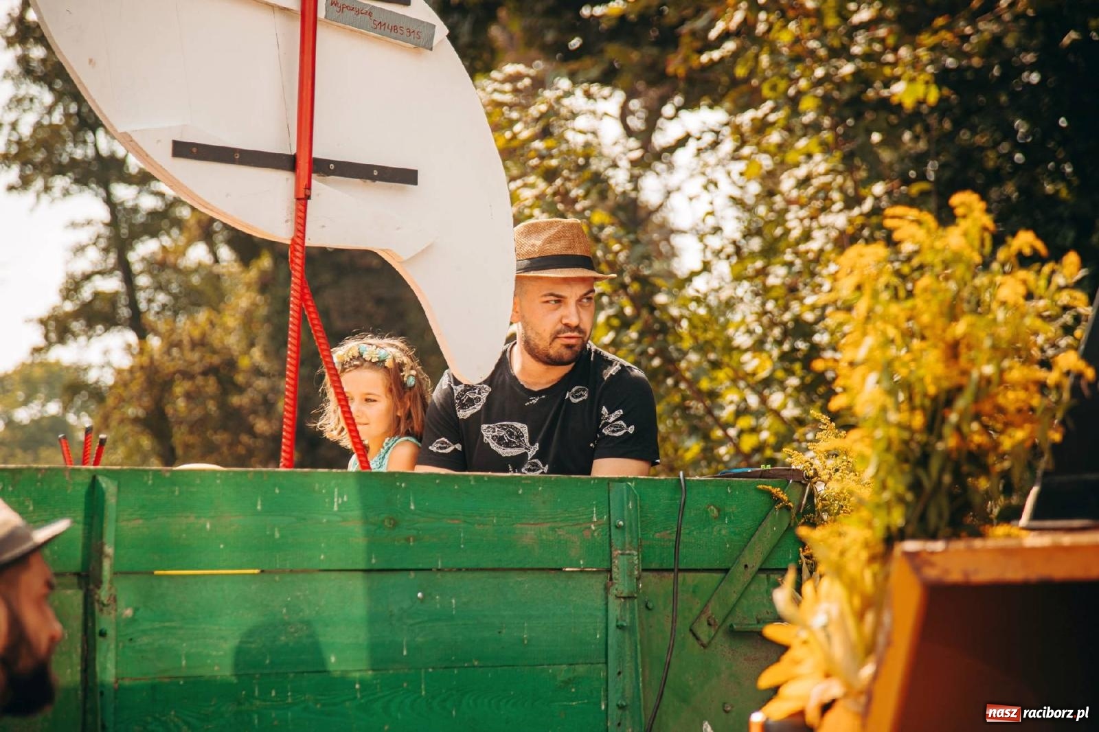 Zdjęcie w galerii na portalu naszraciborz.pl: Z Krowiarek do Amandowa. Dożynki 2023 [FOTO i WIDEO] wiadomości z regionu